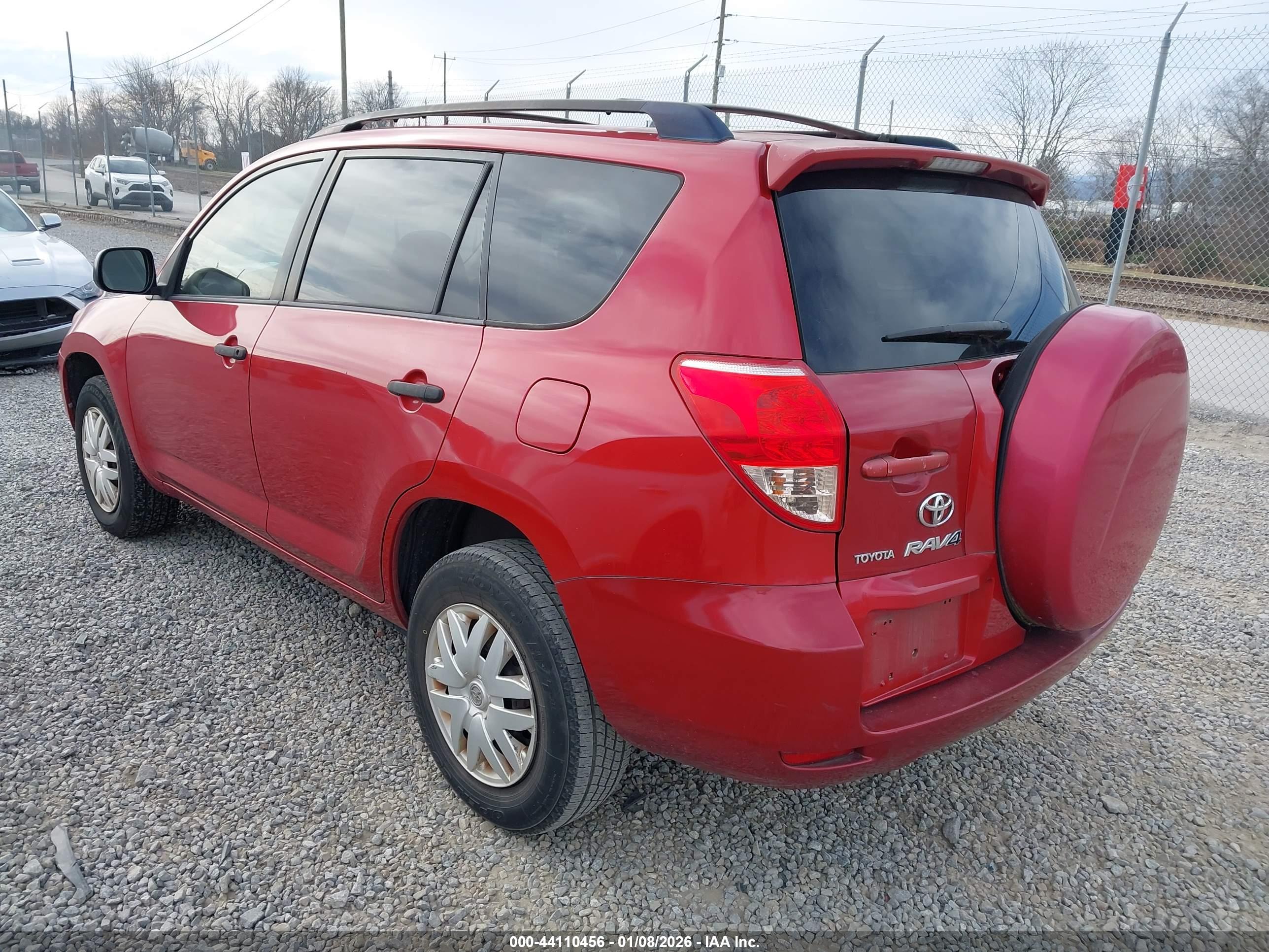 TOYOTA RAV4 image 3