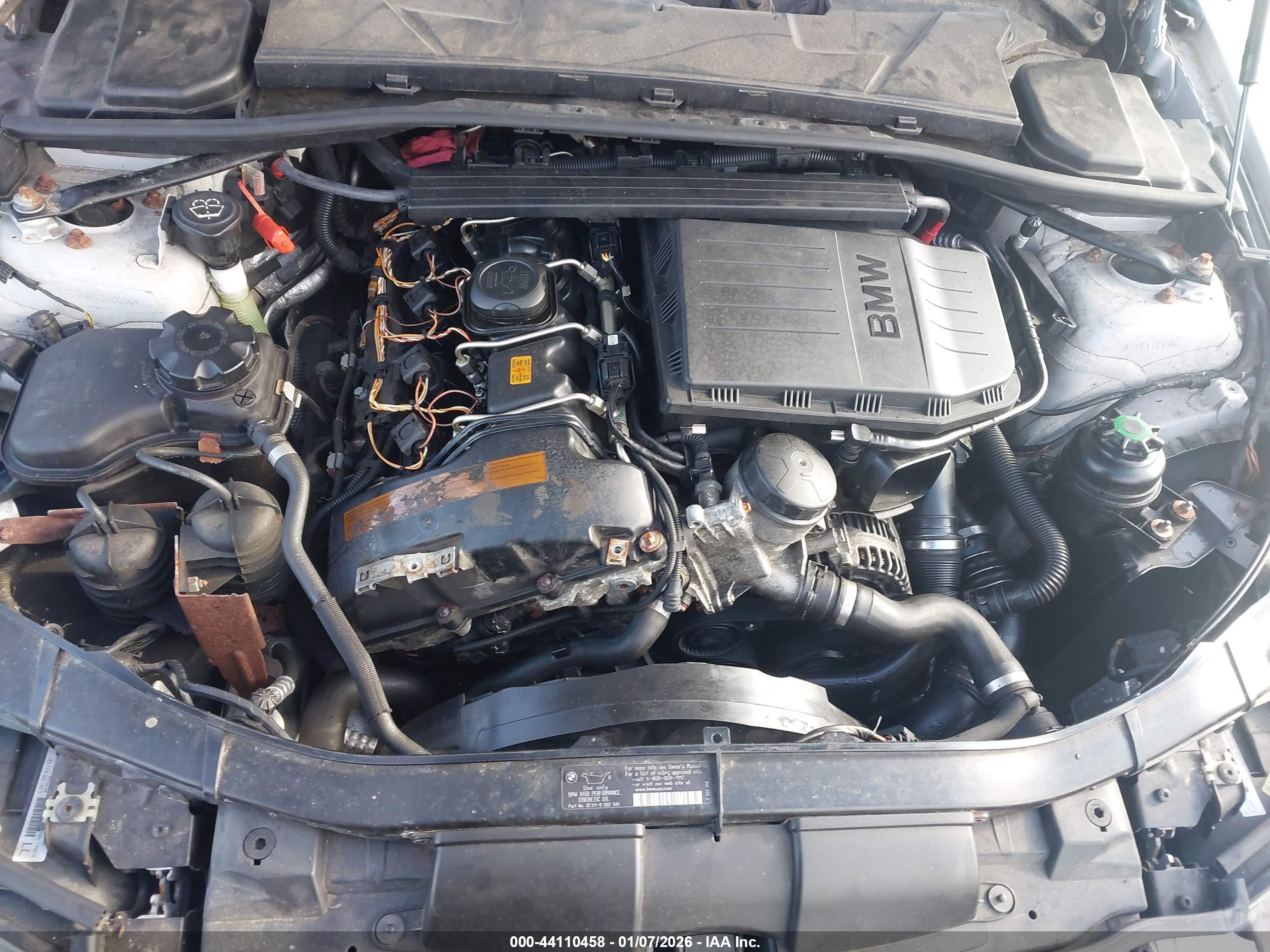 BMW 335XI image 10