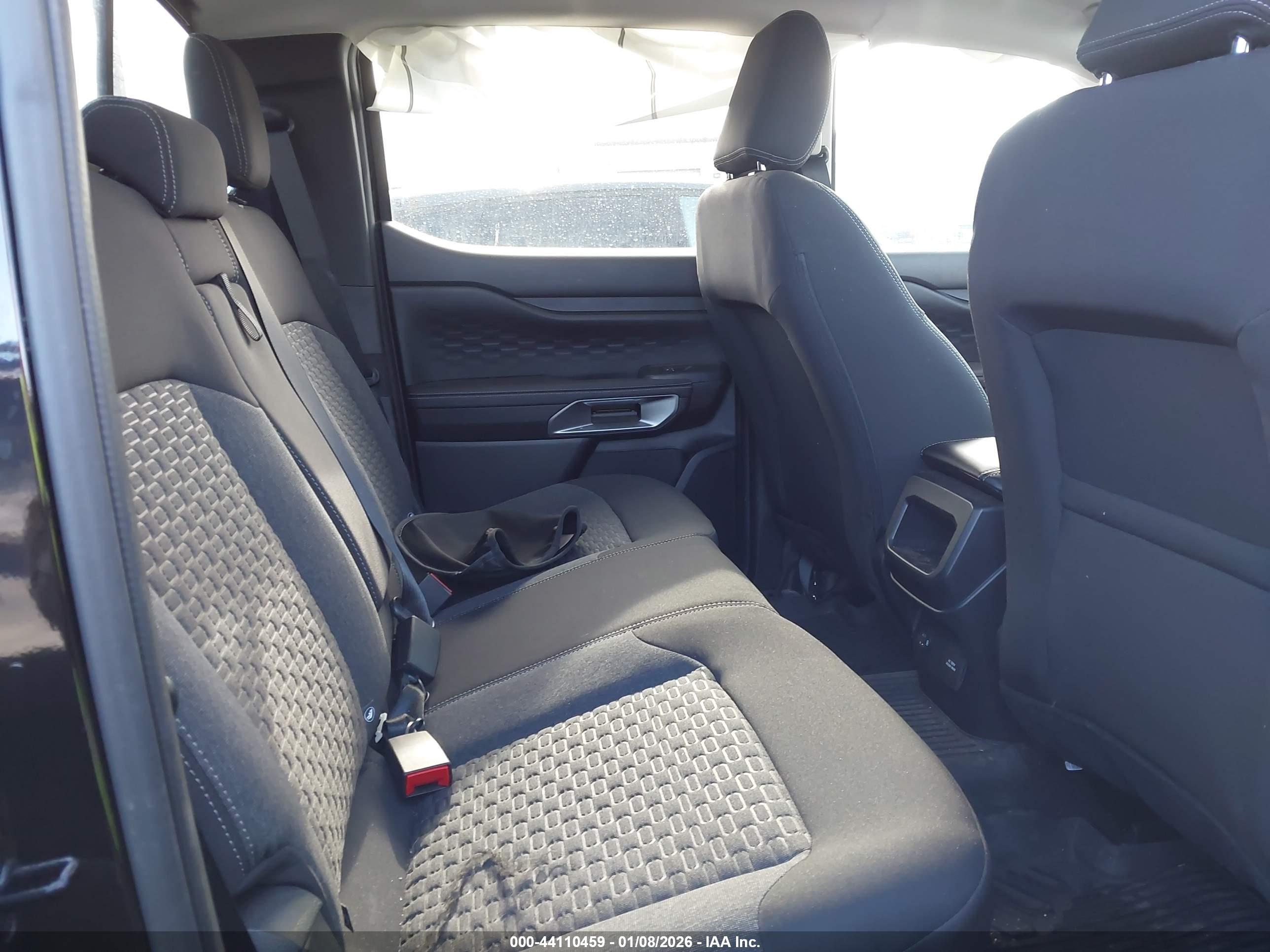 FORD RANGER image 8