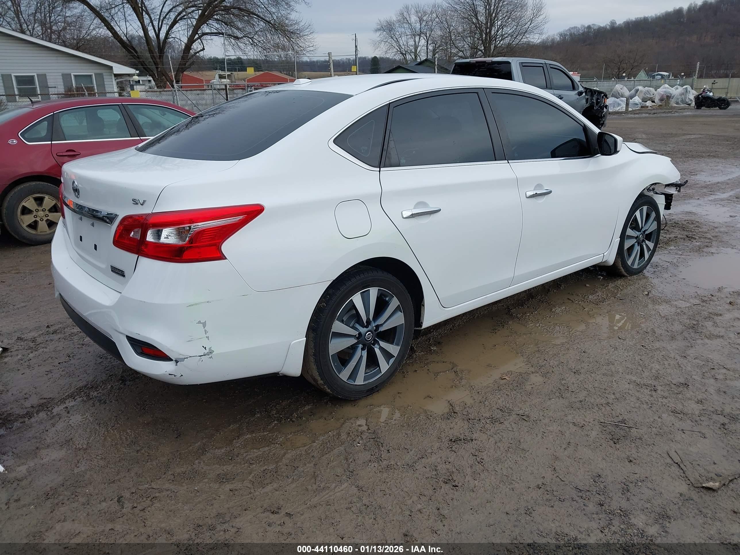 NISSAN SENTRA image 4