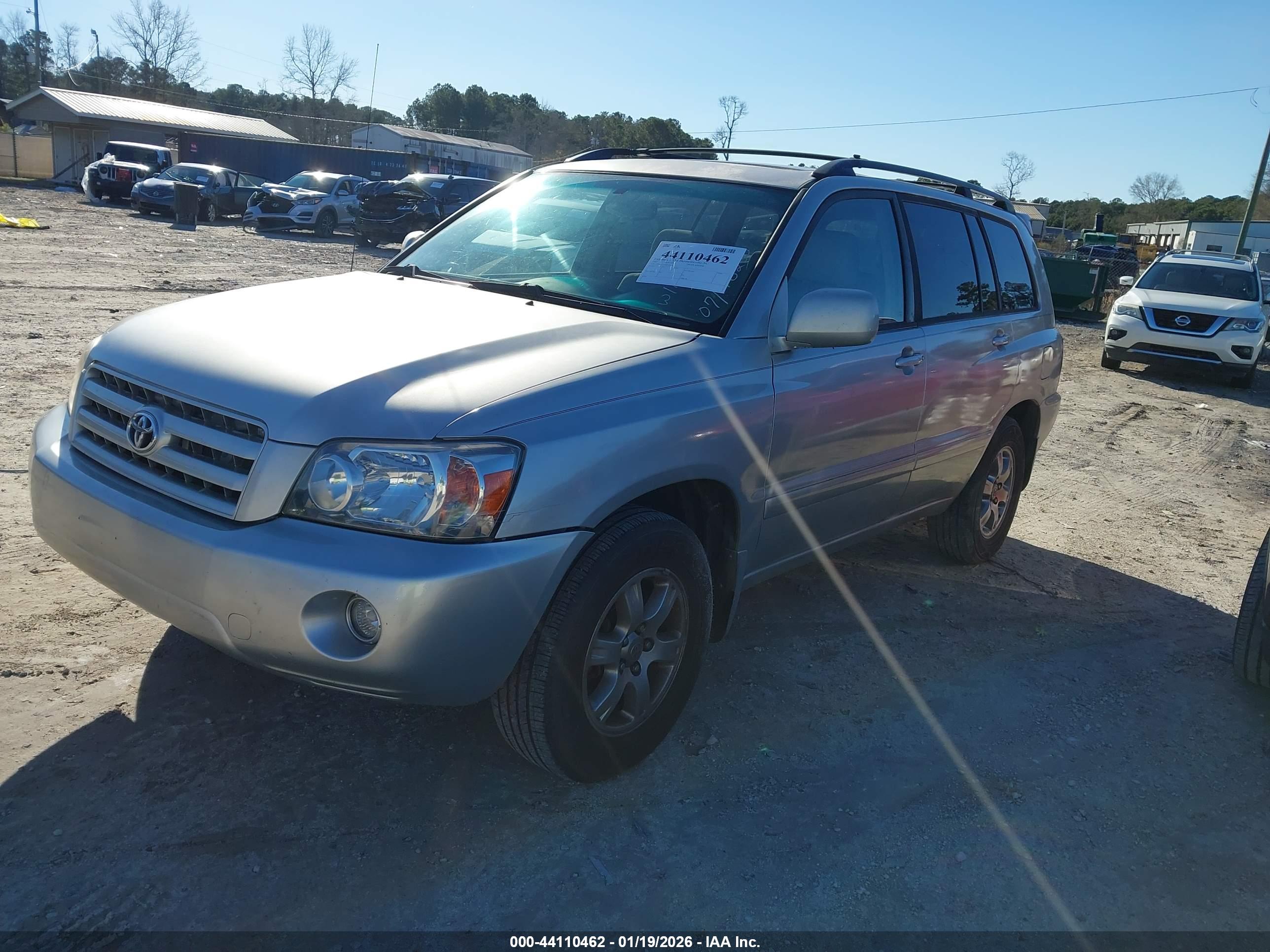 TOYOTA HIGHLANDER image 2