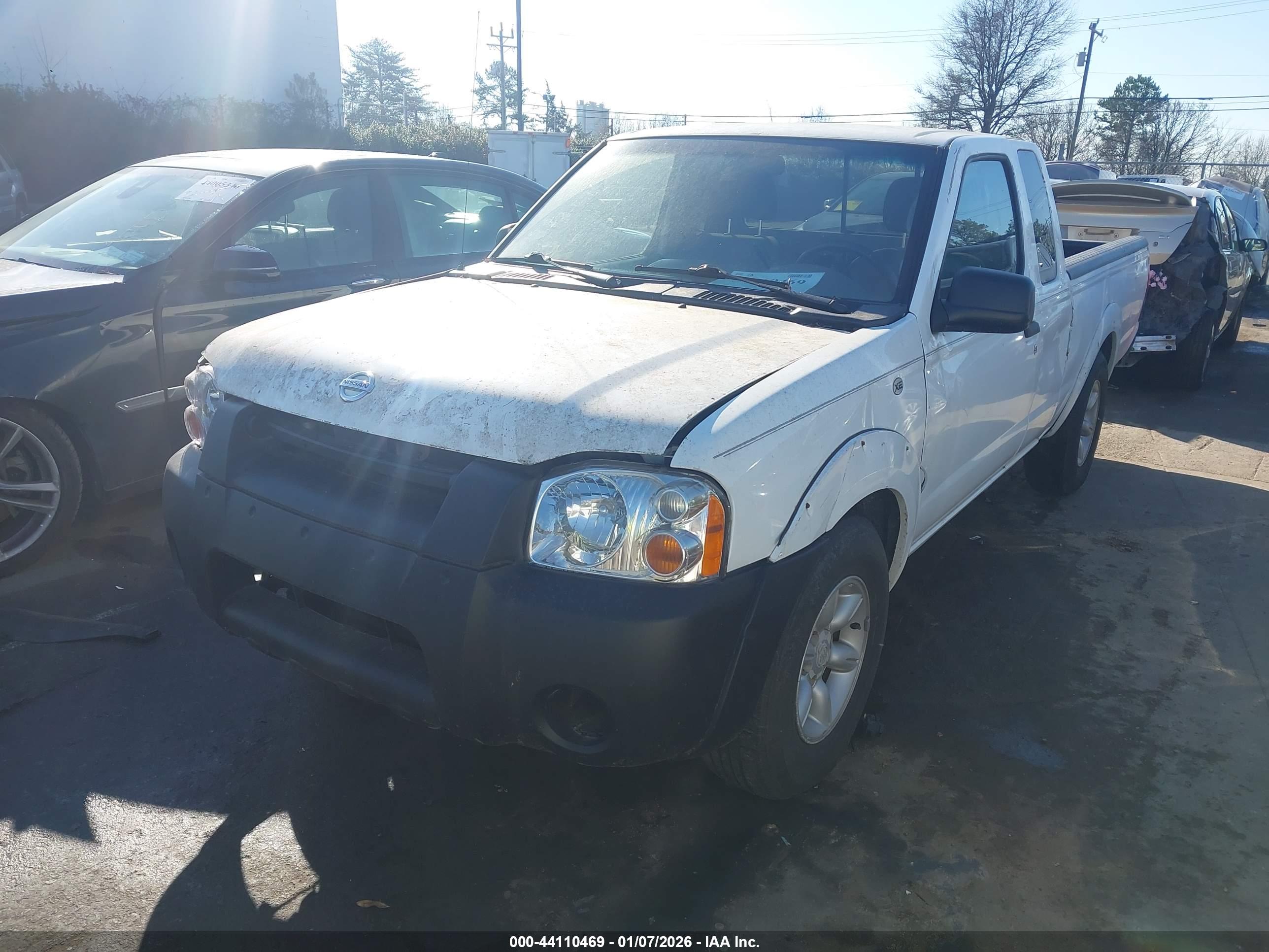 NISSAN FRONTIER image 2