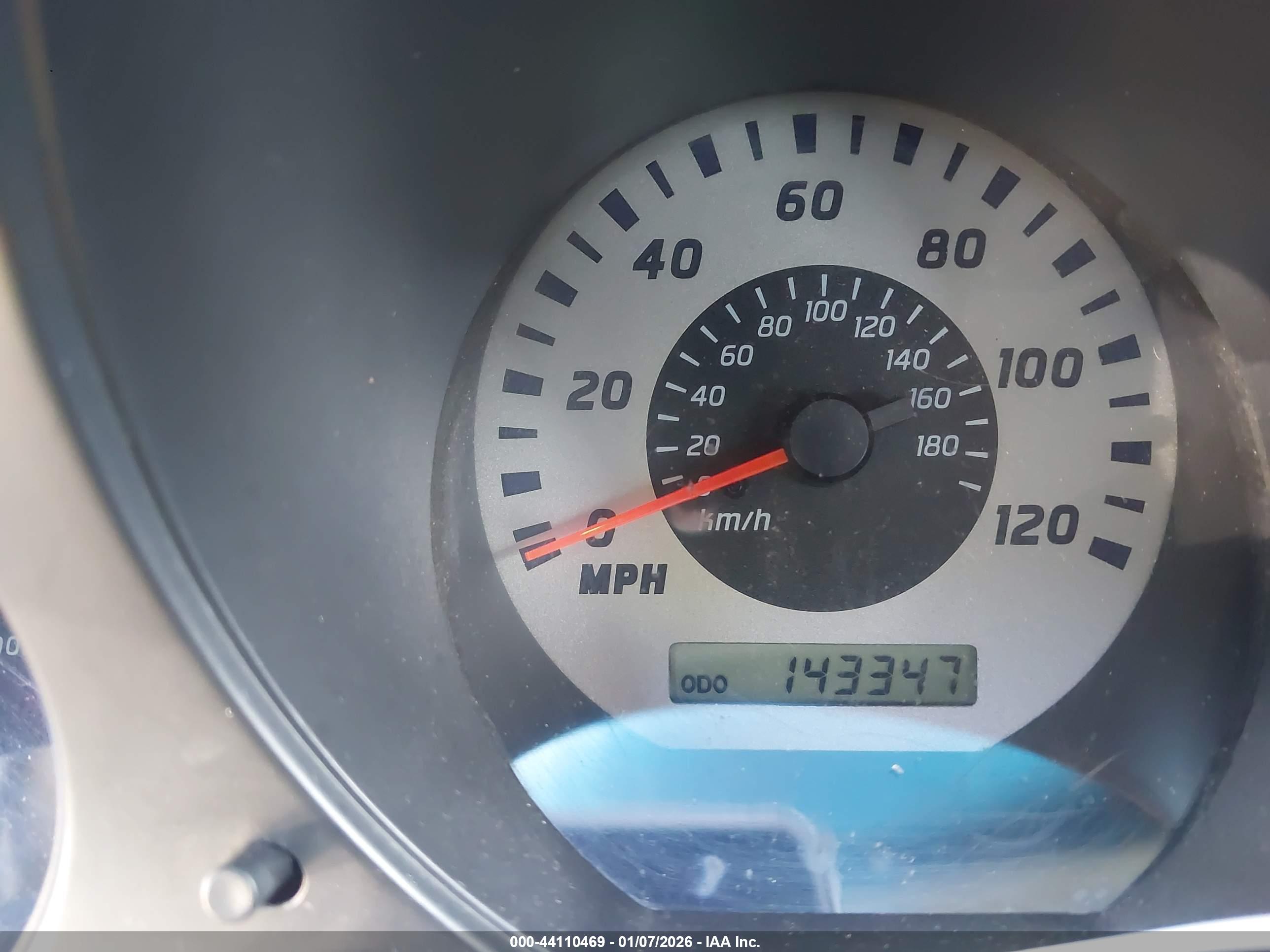 NISSAN FRONTIER image 7