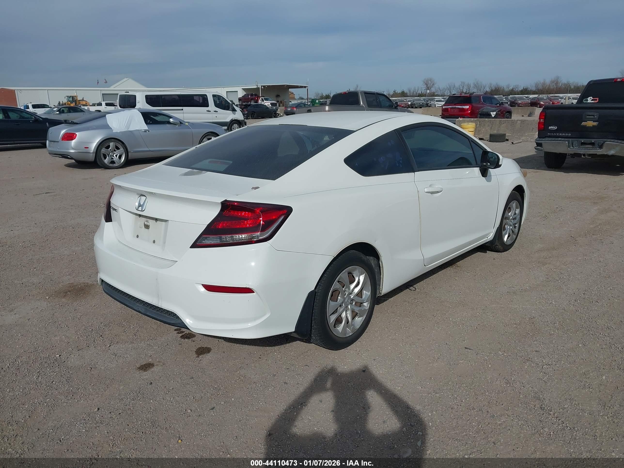 HONDA CIVIC image 4