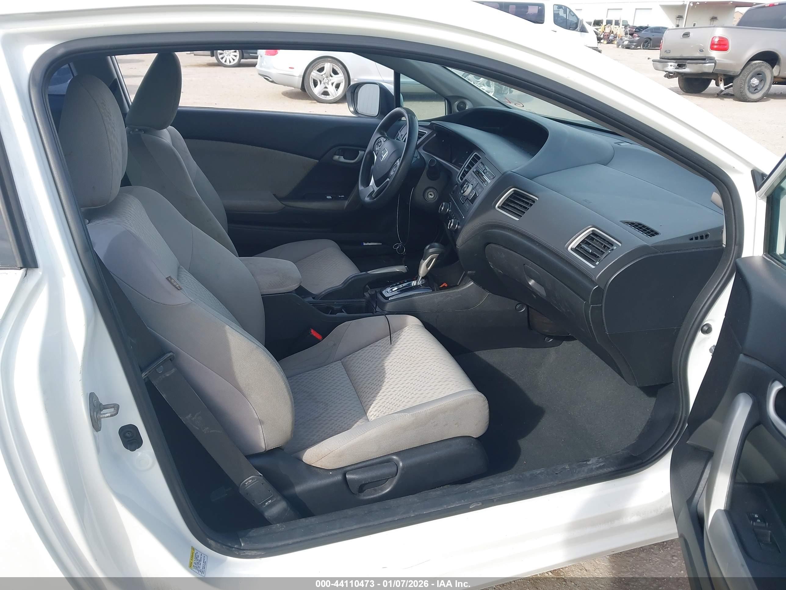 HONDA CIVIC image 5