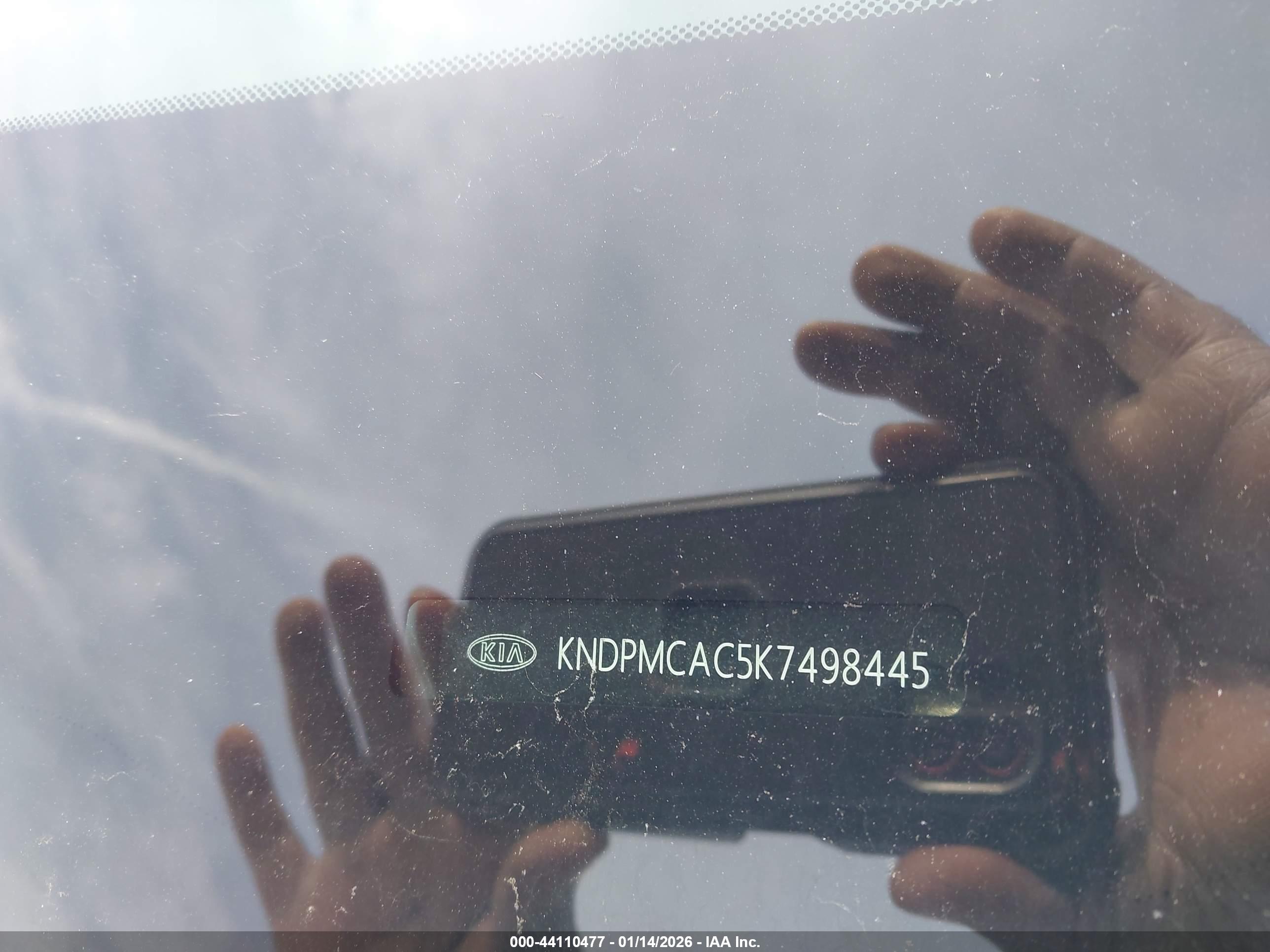 KIA SPORTAGE image 9