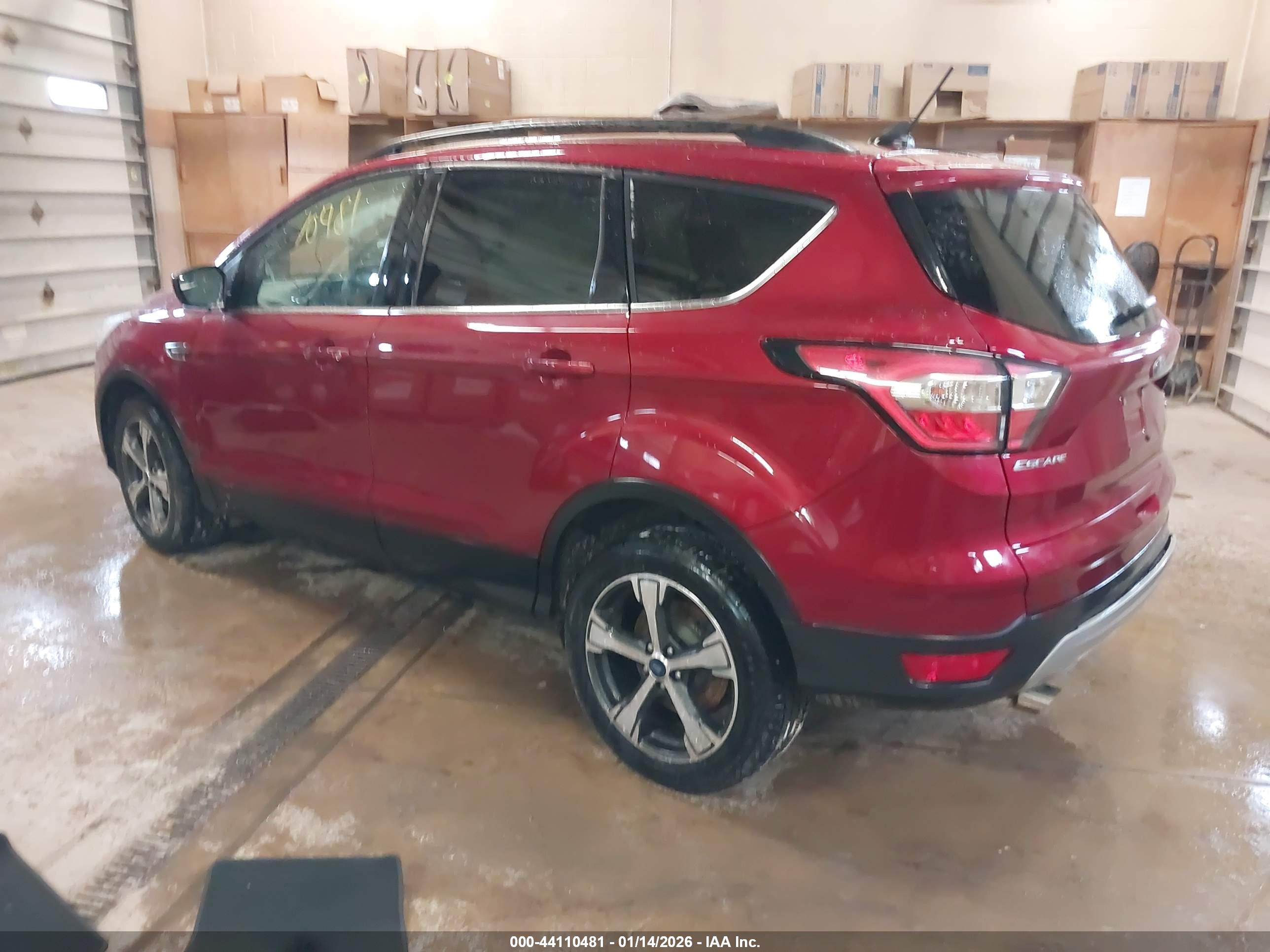 FORD ESCAPE image 3