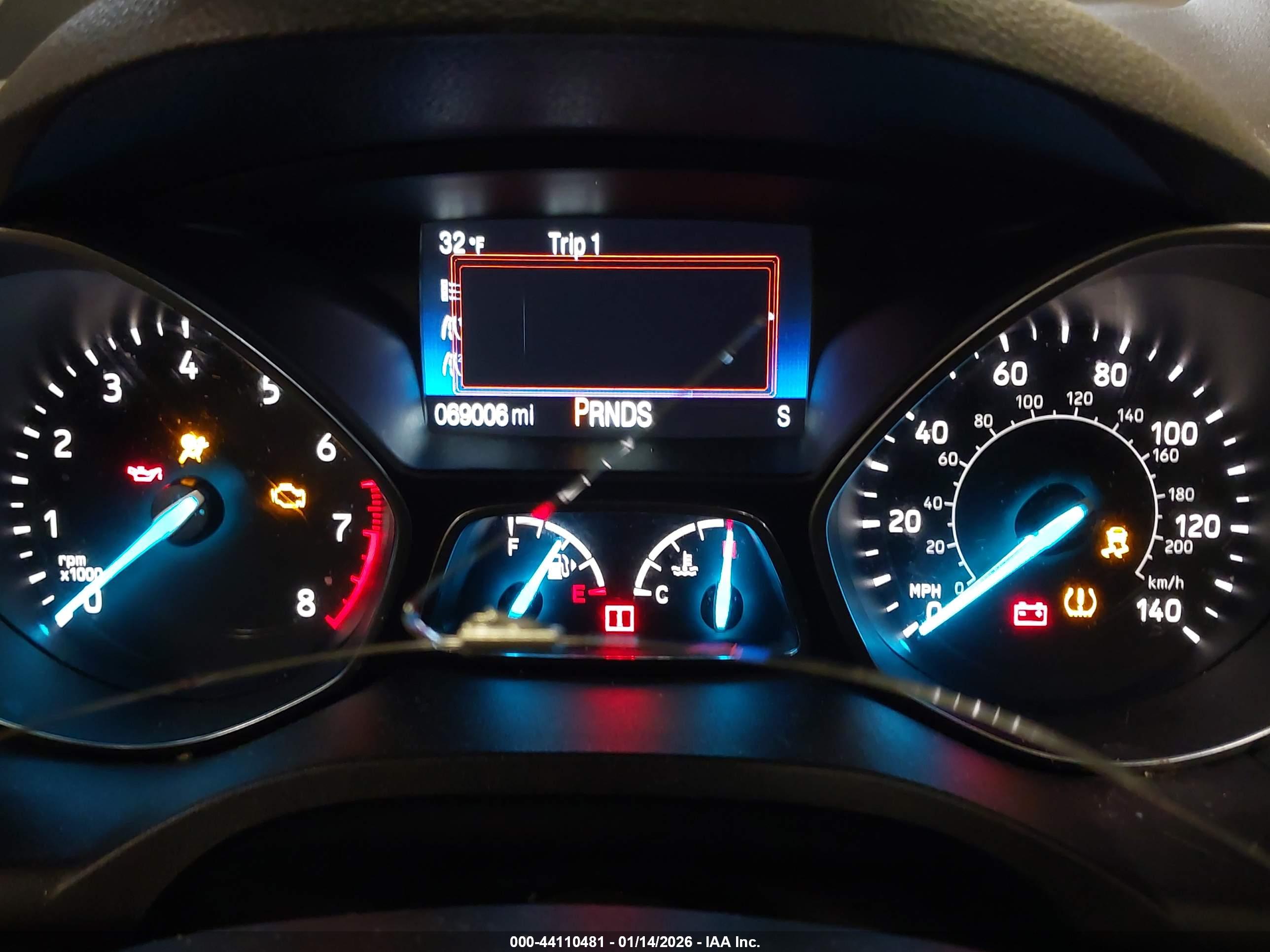 FORD ESCAPE image 7