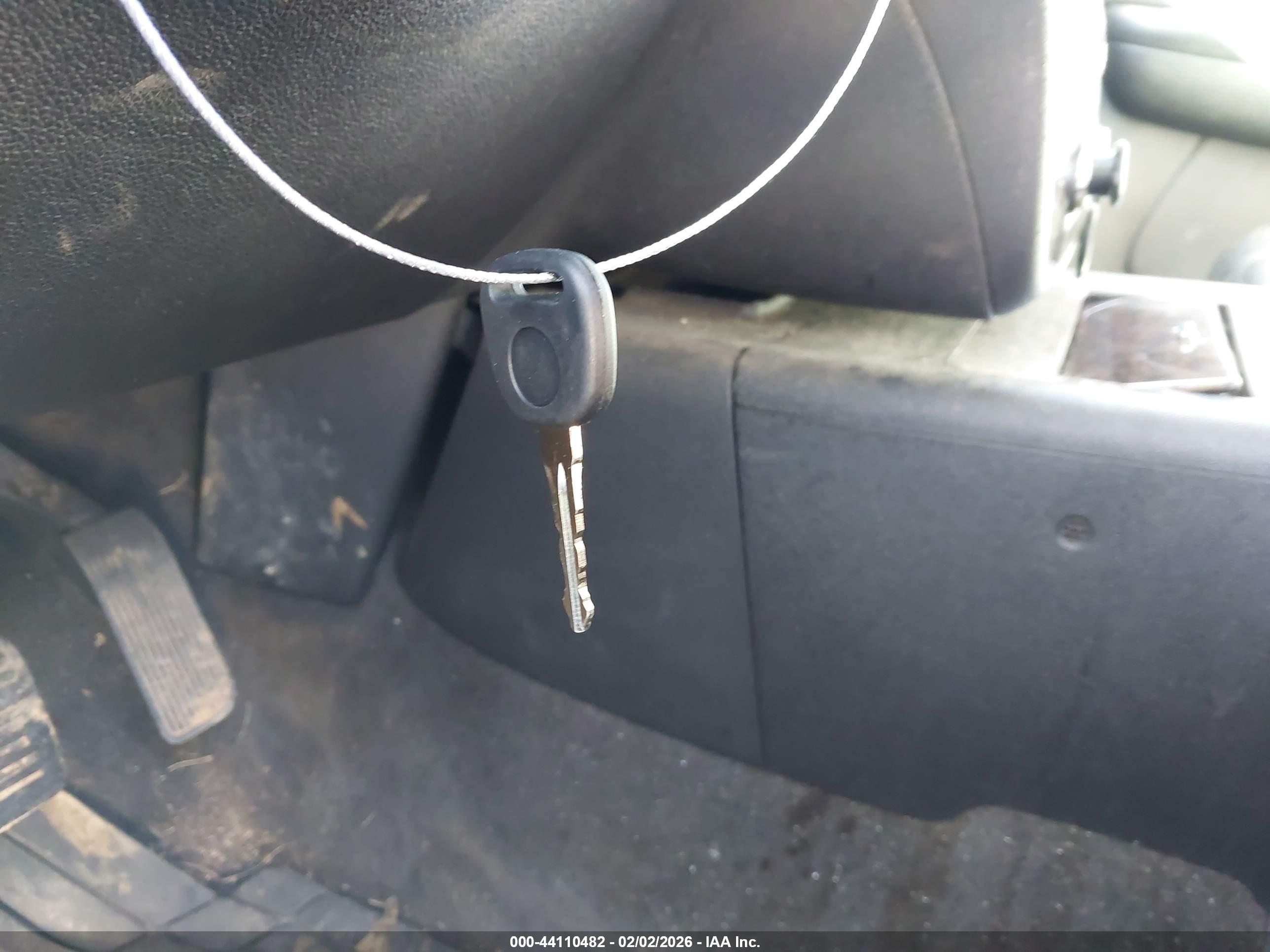 GMC YUKON image 11