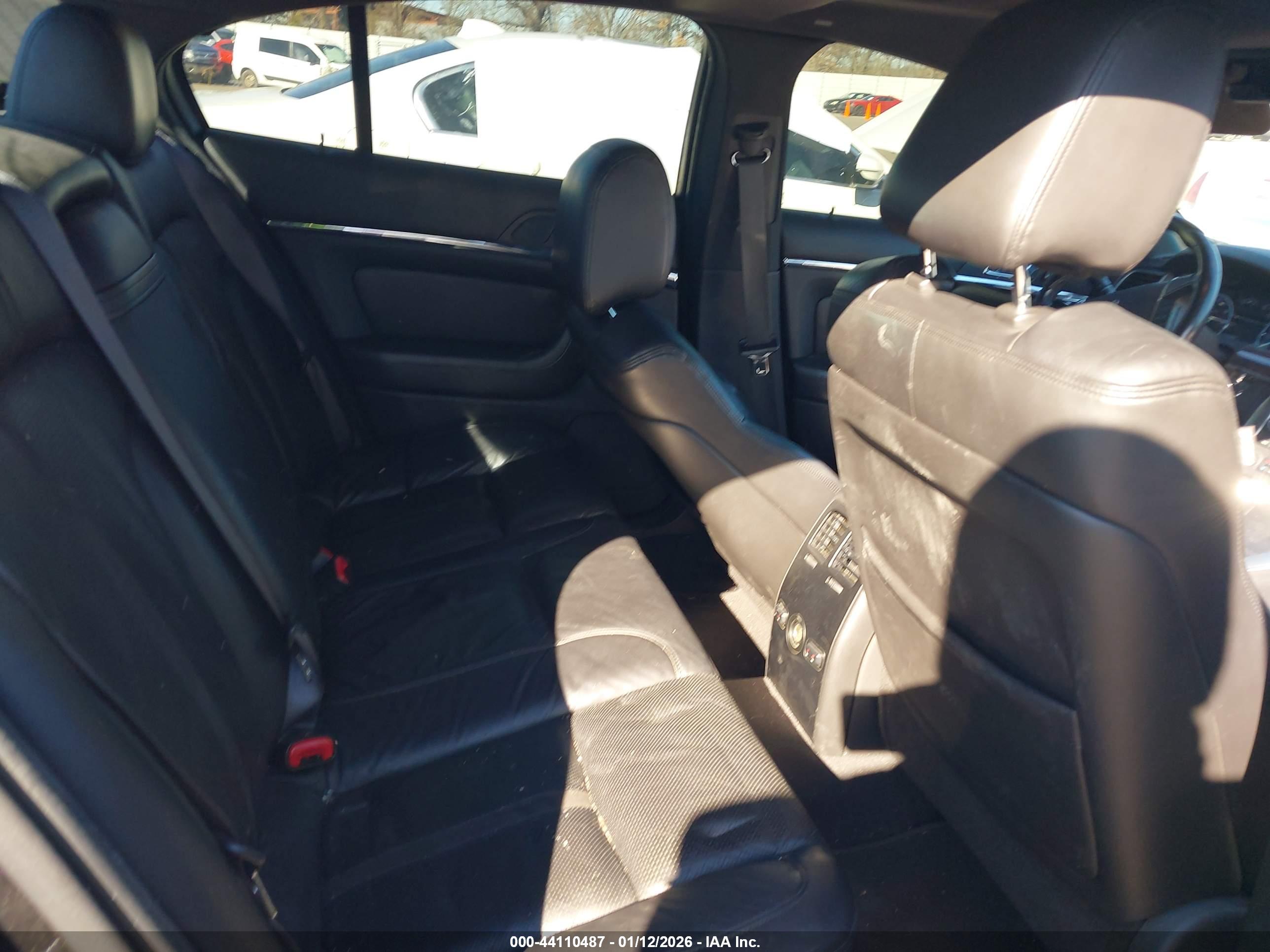 LINCOLN MKS image 8