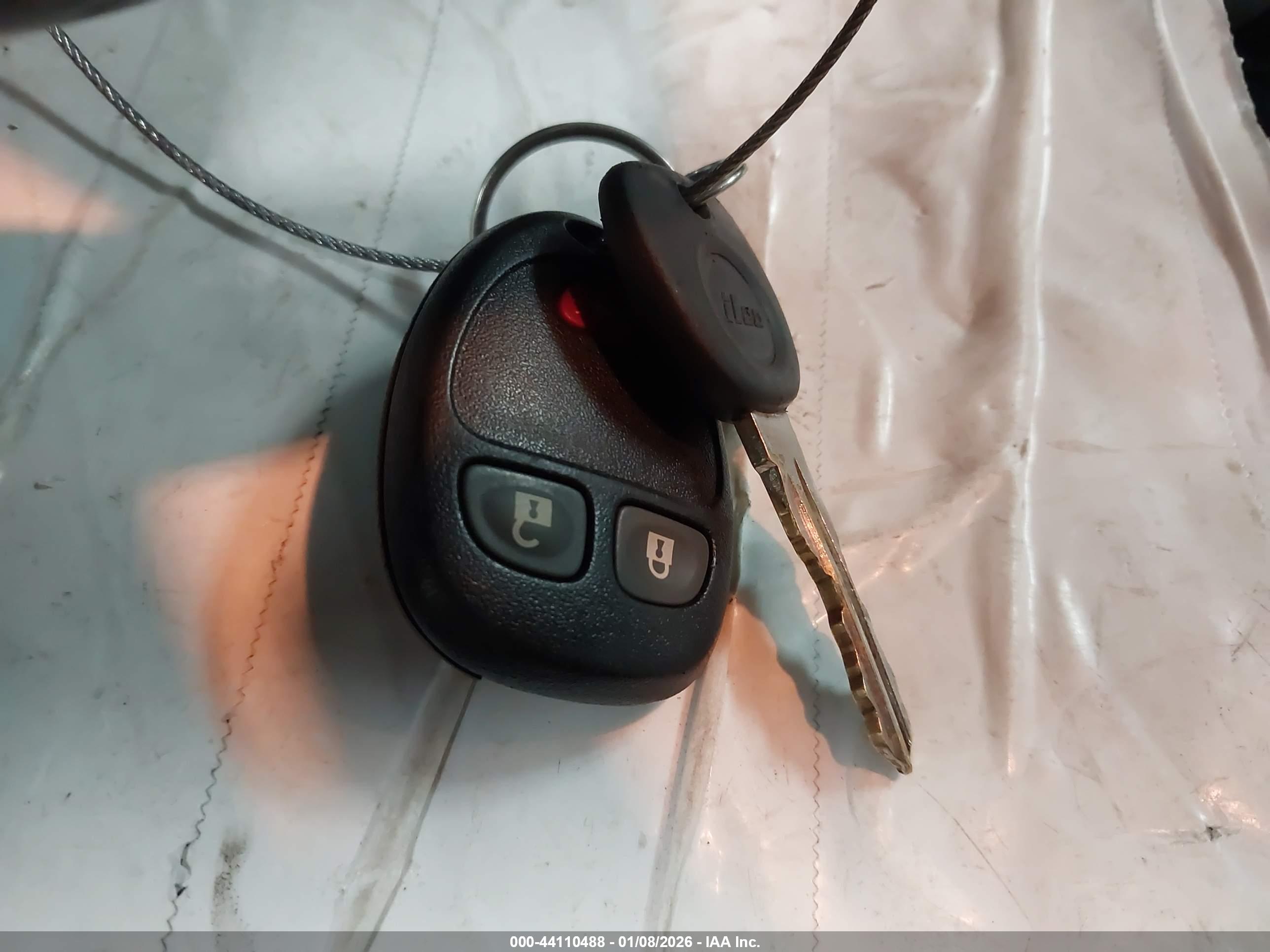 CHEVROLET TRAVERSE image 11