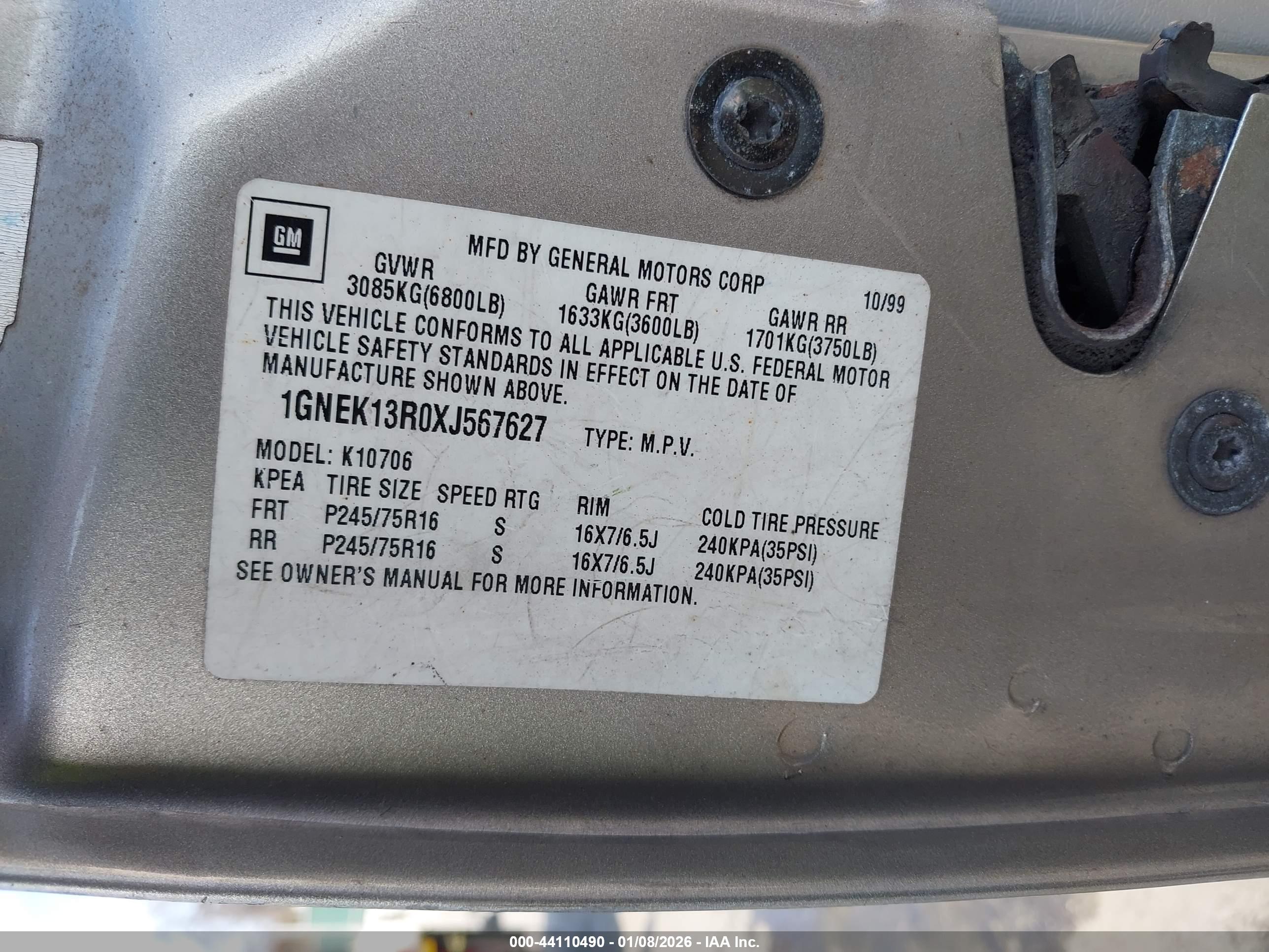CHEVROLET TAHOE image 9