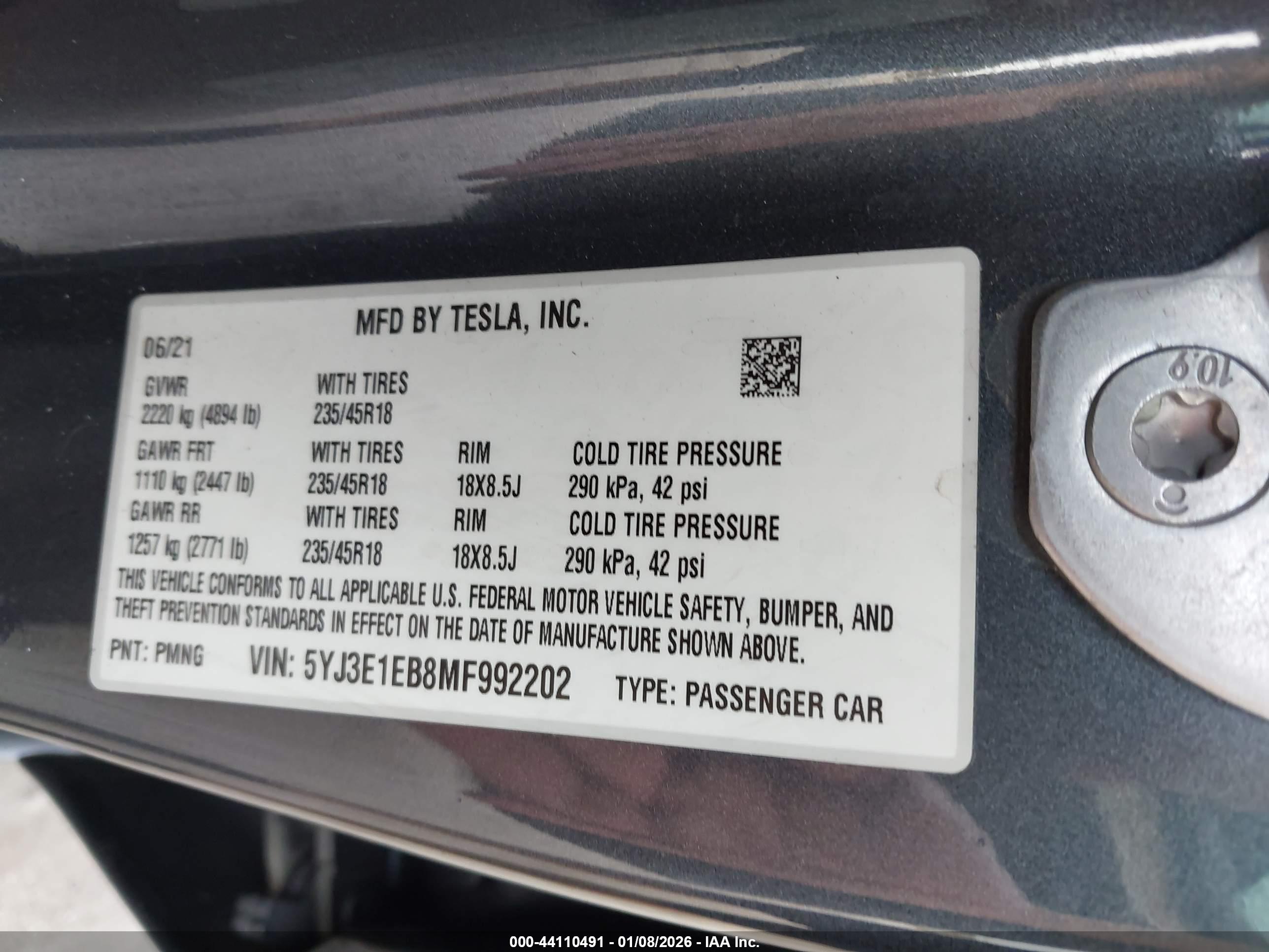 TESLA MODEL image 9