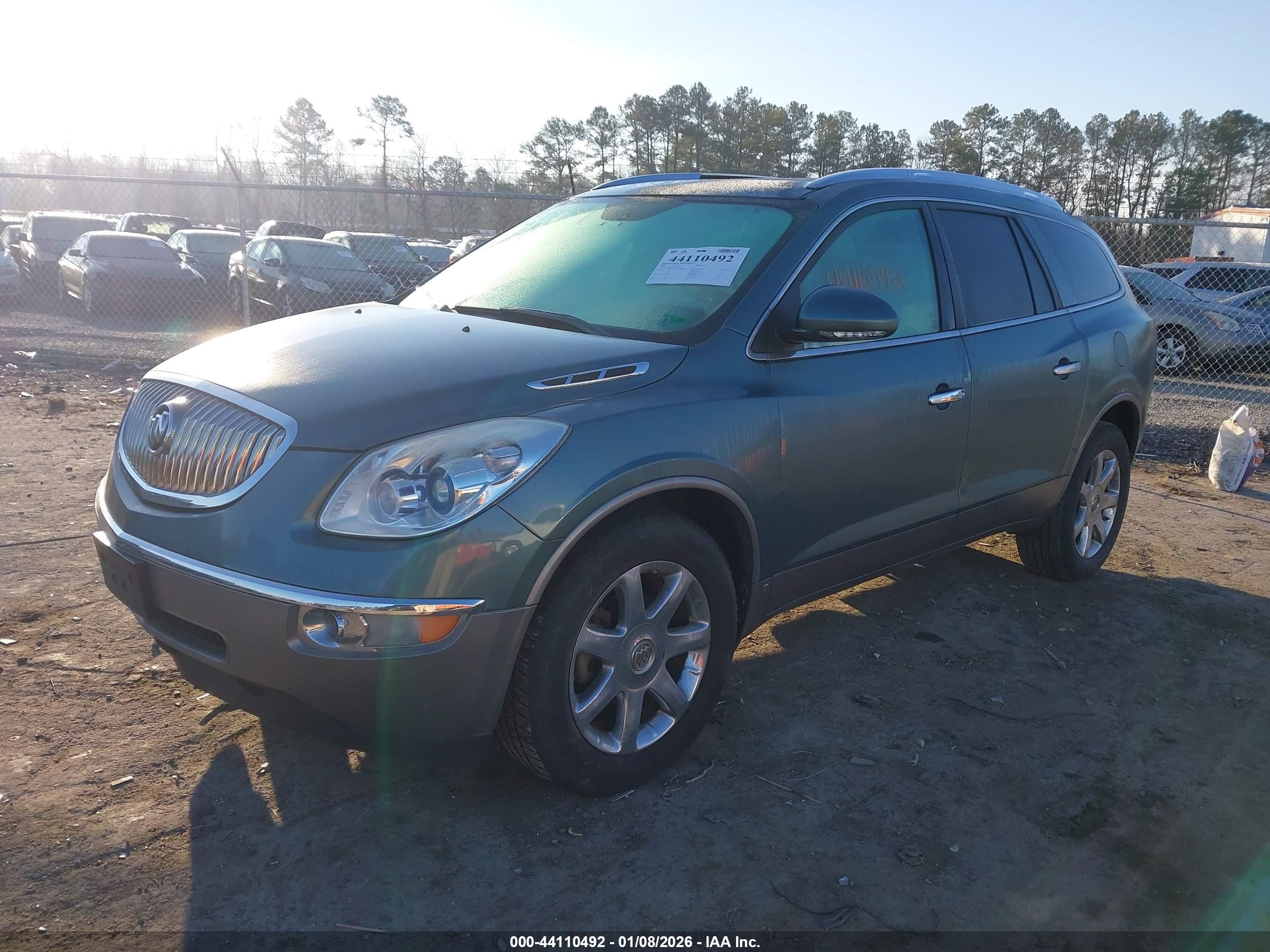 BUICK ENCLAVE image 2