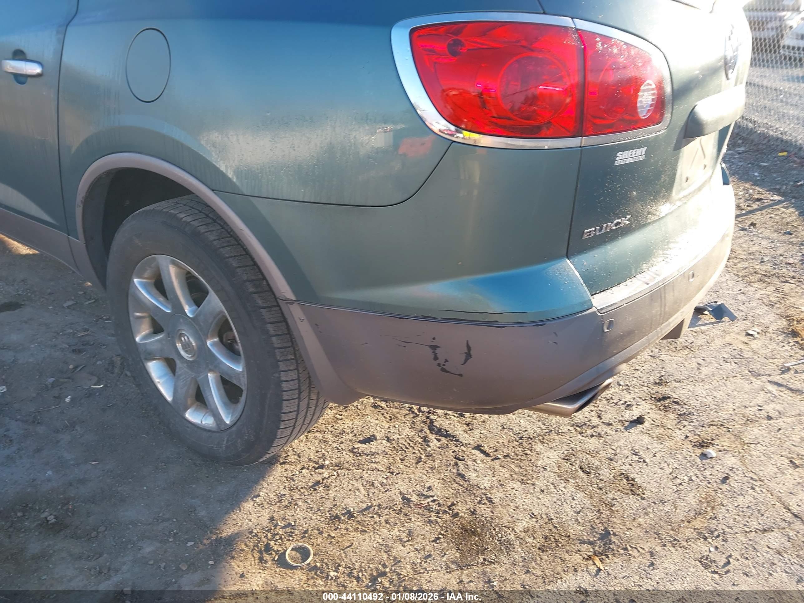 BUICK ENCLAVE image 6