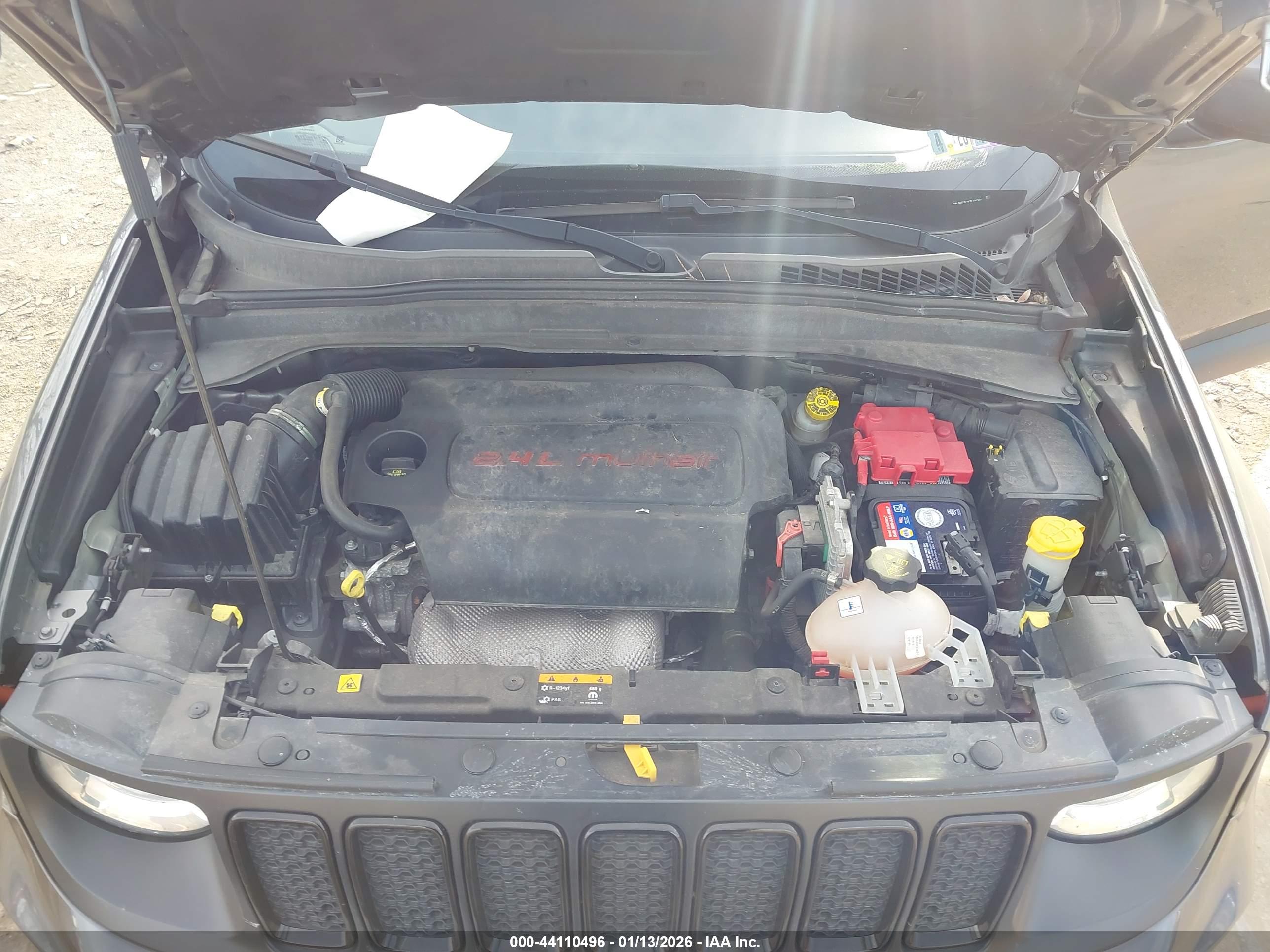 JEEP RENEGADE image 10