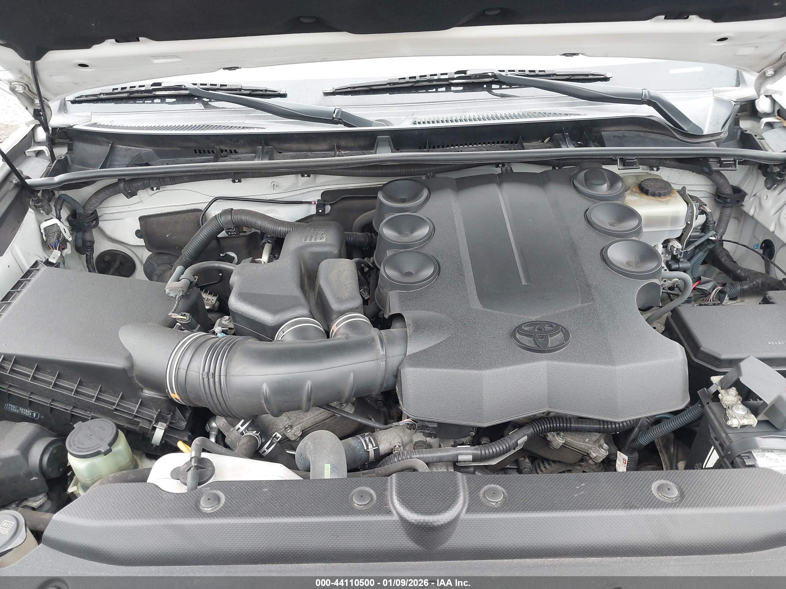 TOYOTA 4RUNNER image 10