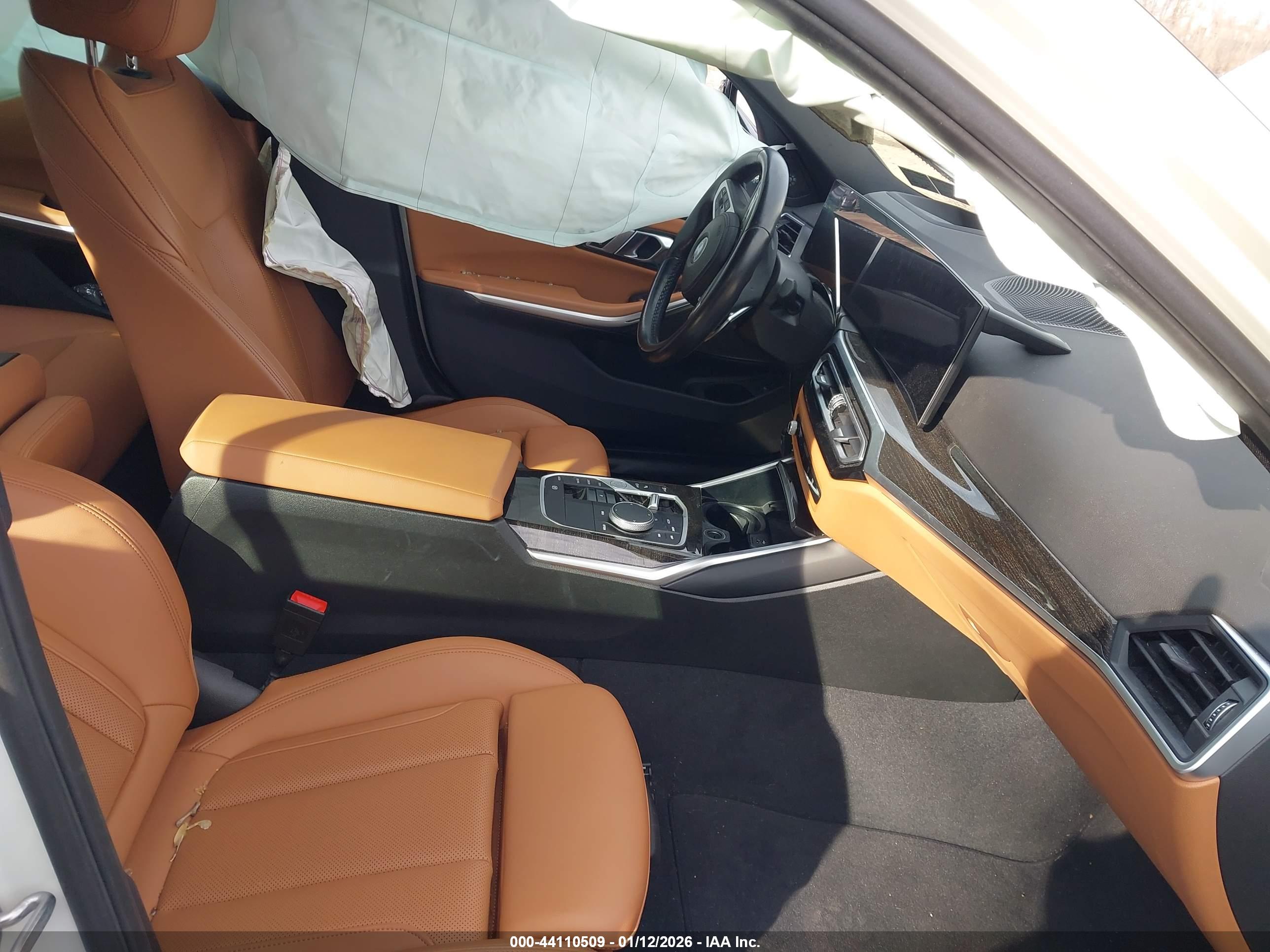 BMW 330I image 5