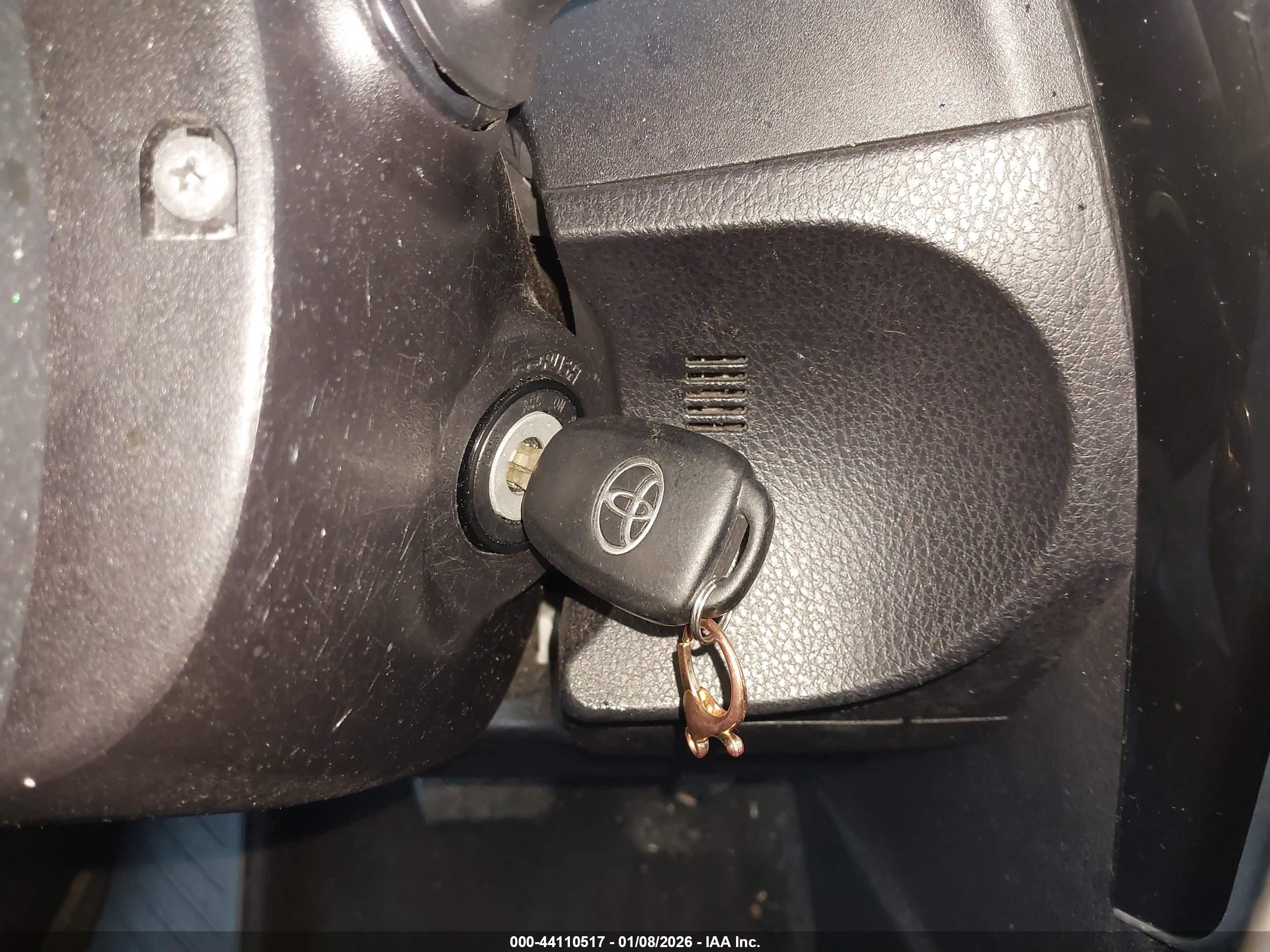 TOYOTA COROLLA image 11