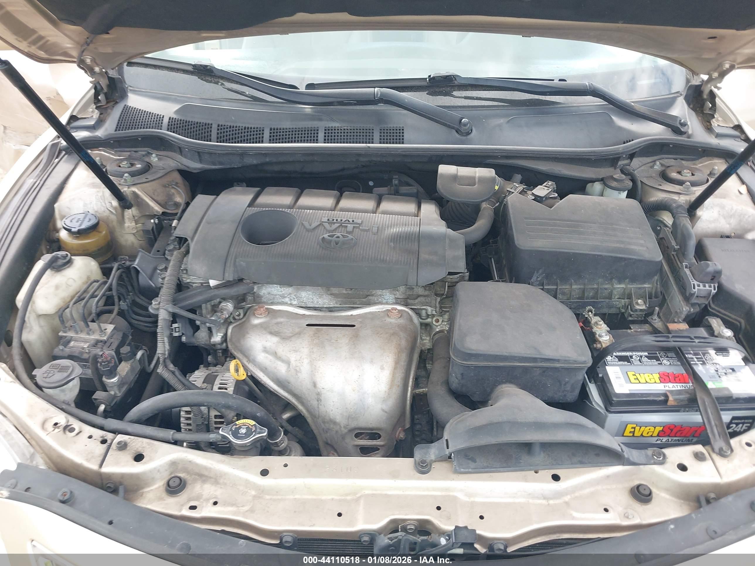 TOYOTA CAMRY image 10