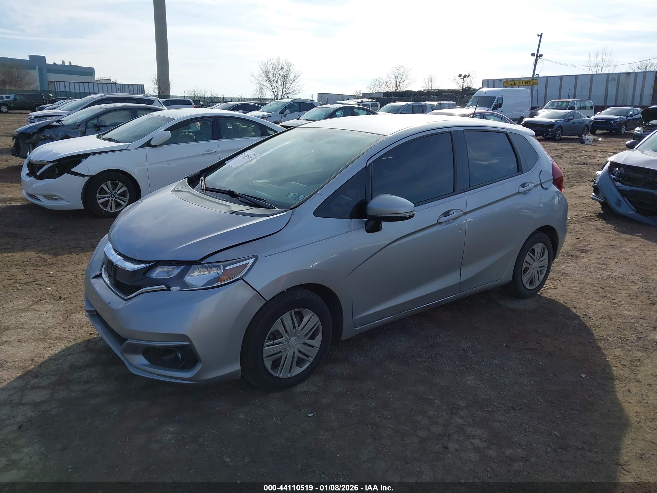 HONDA FIT image 2