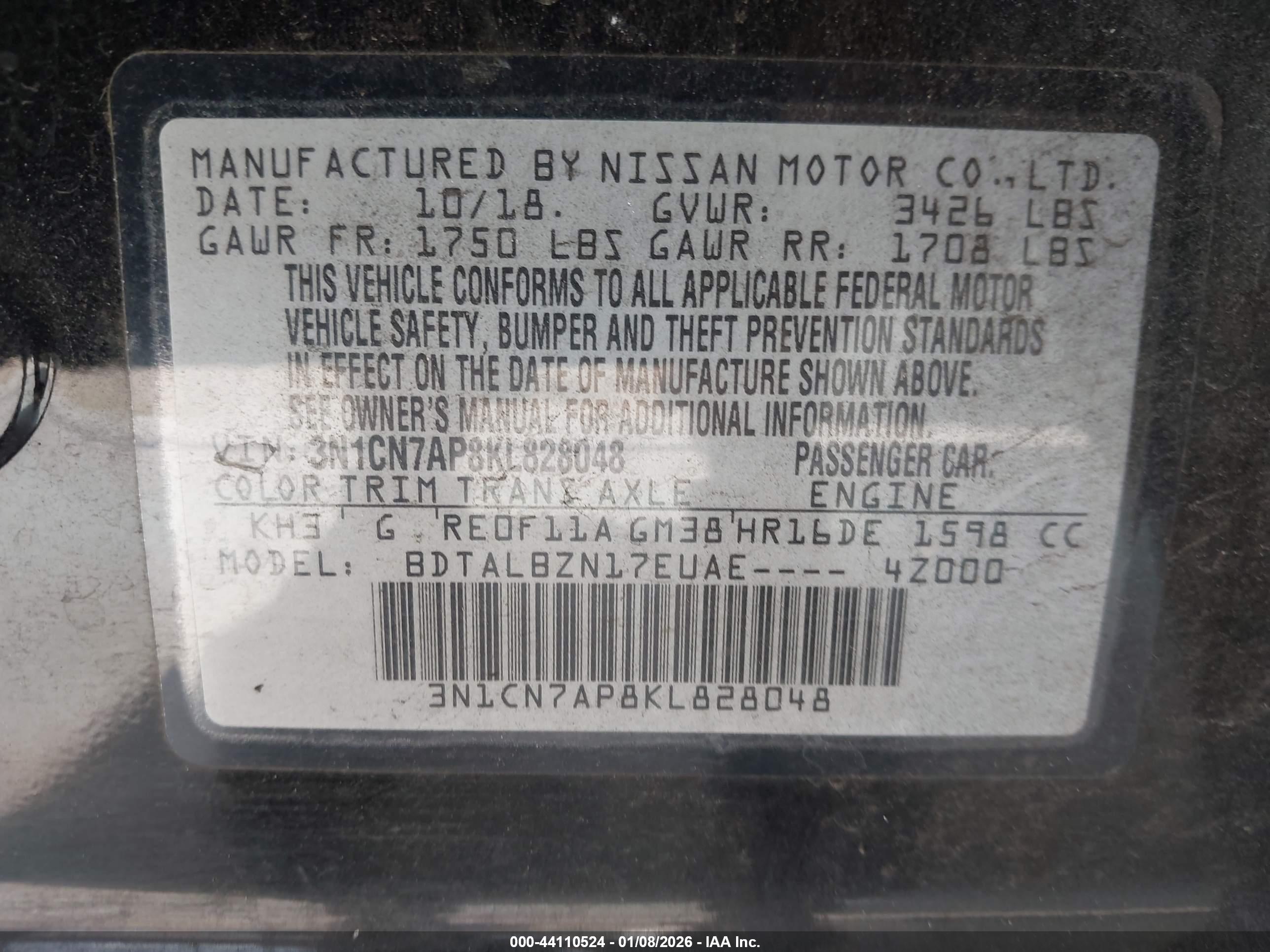 NISSAN VERSA image 9