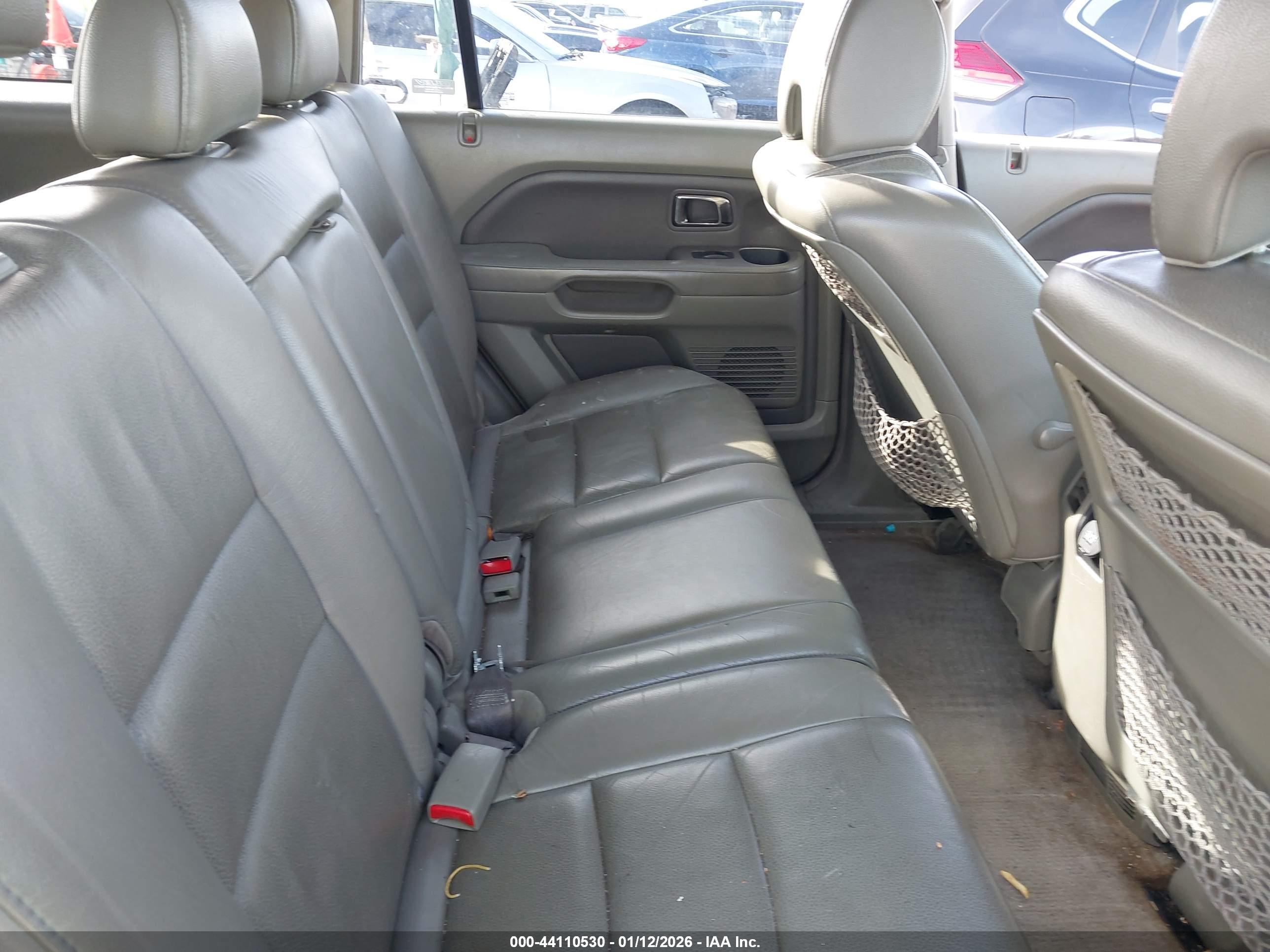 HONDA PILOT image 8