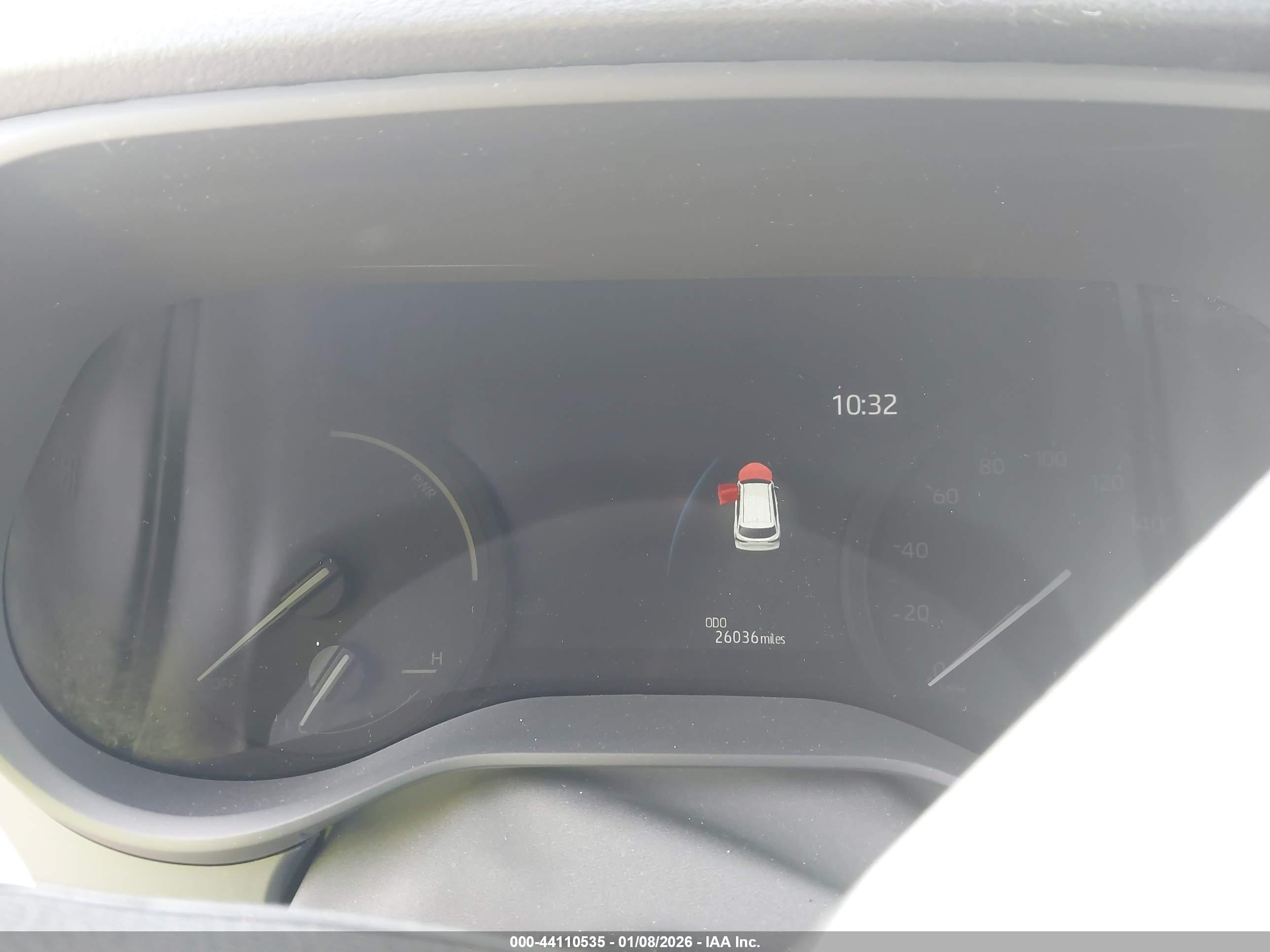 TOYOTA SIENNA image 7