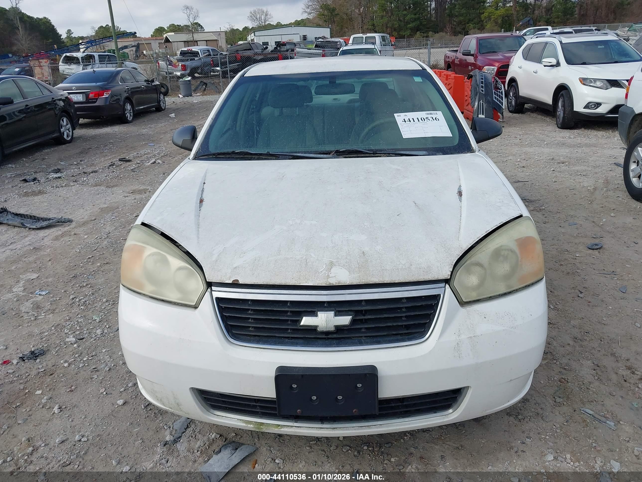 CHEVROLET MALIBU image 6