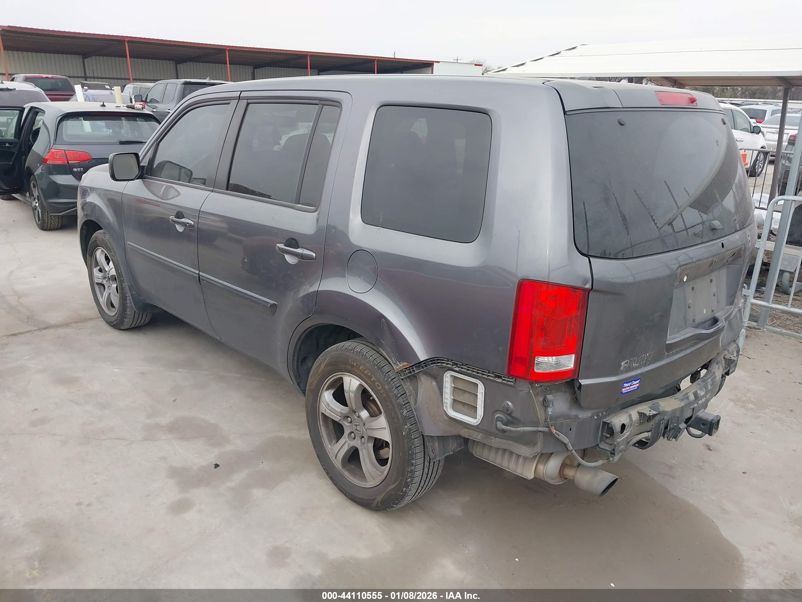 HONDA PILOT image 3