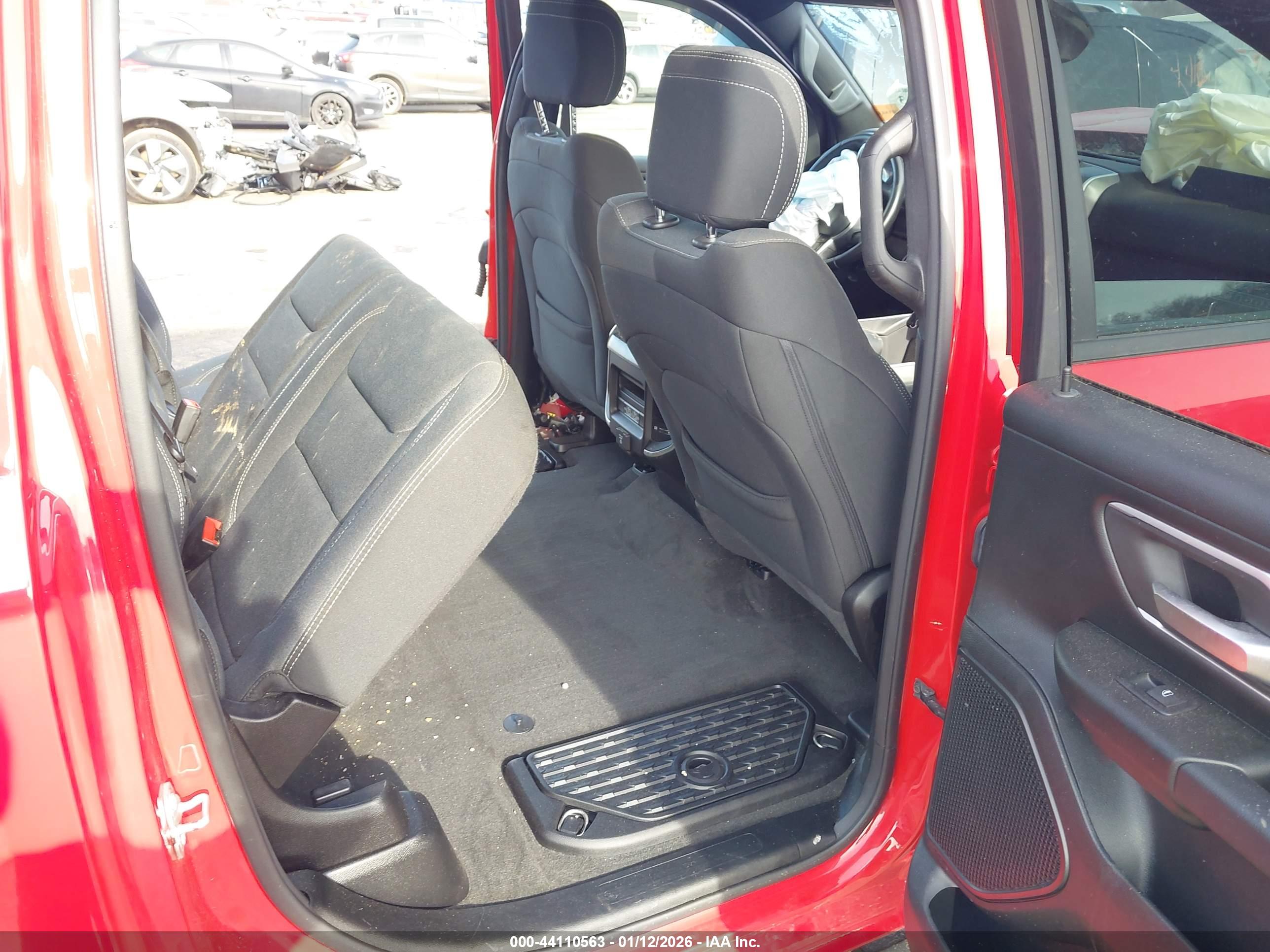 RAM 1500 image 8