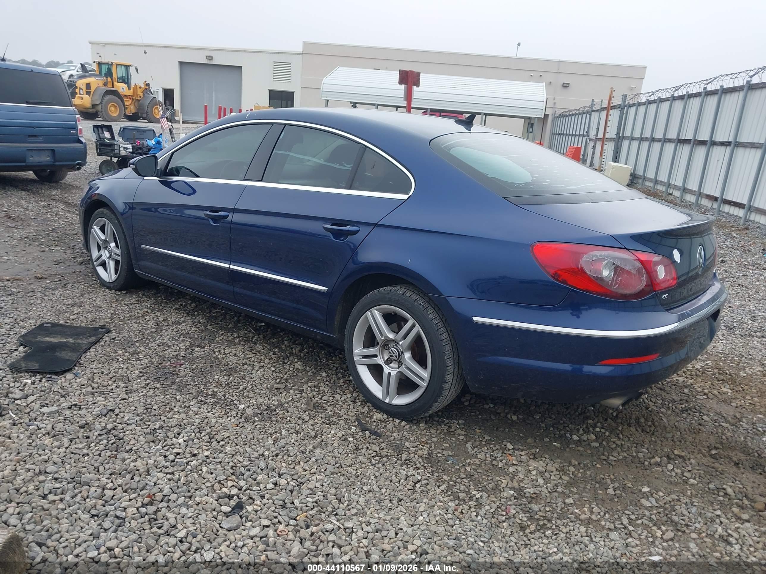 VOLKSWAGEN CC image 3