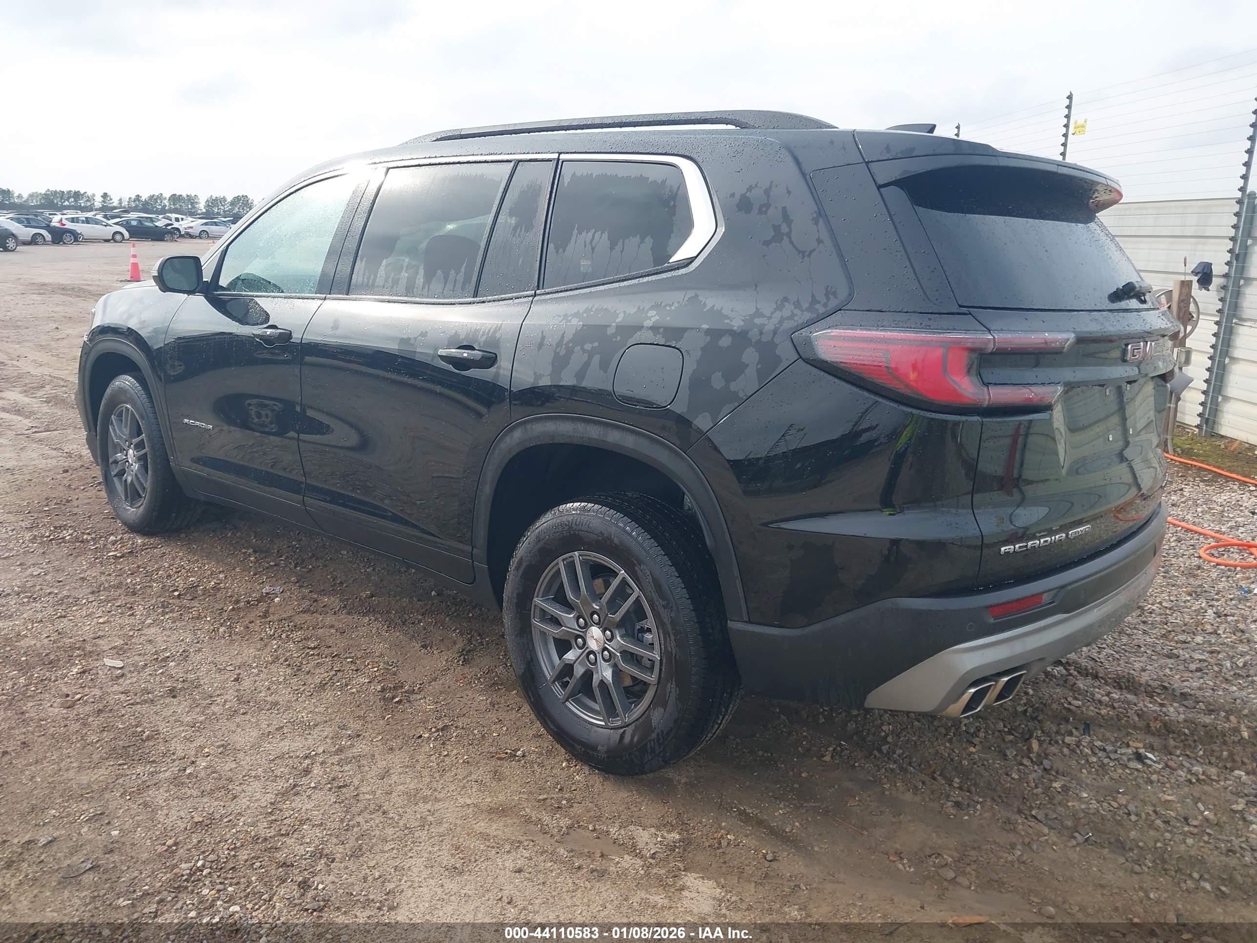 GMC ACADIA image 3