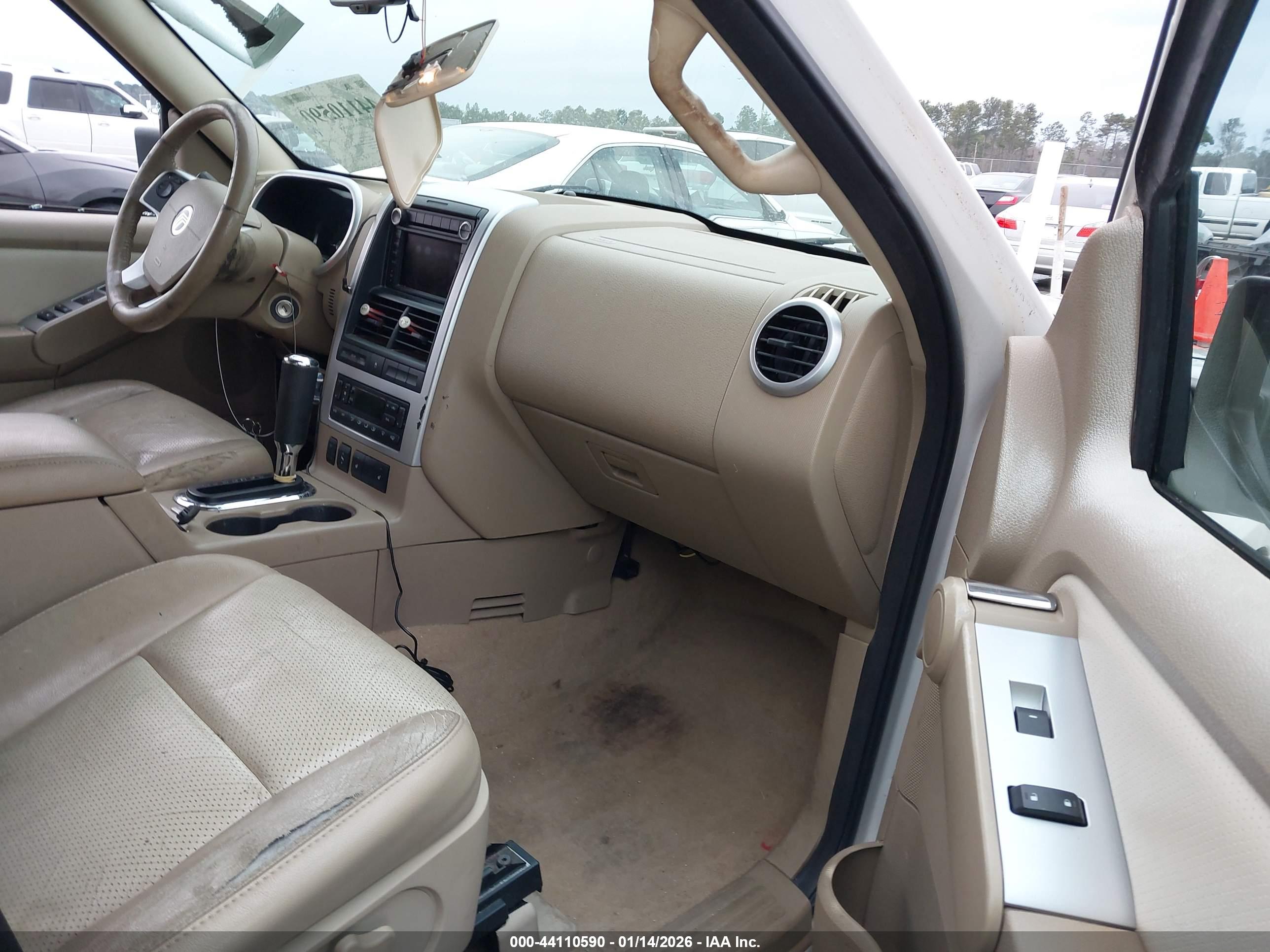 MERCURY MOUNTAINEER image 5