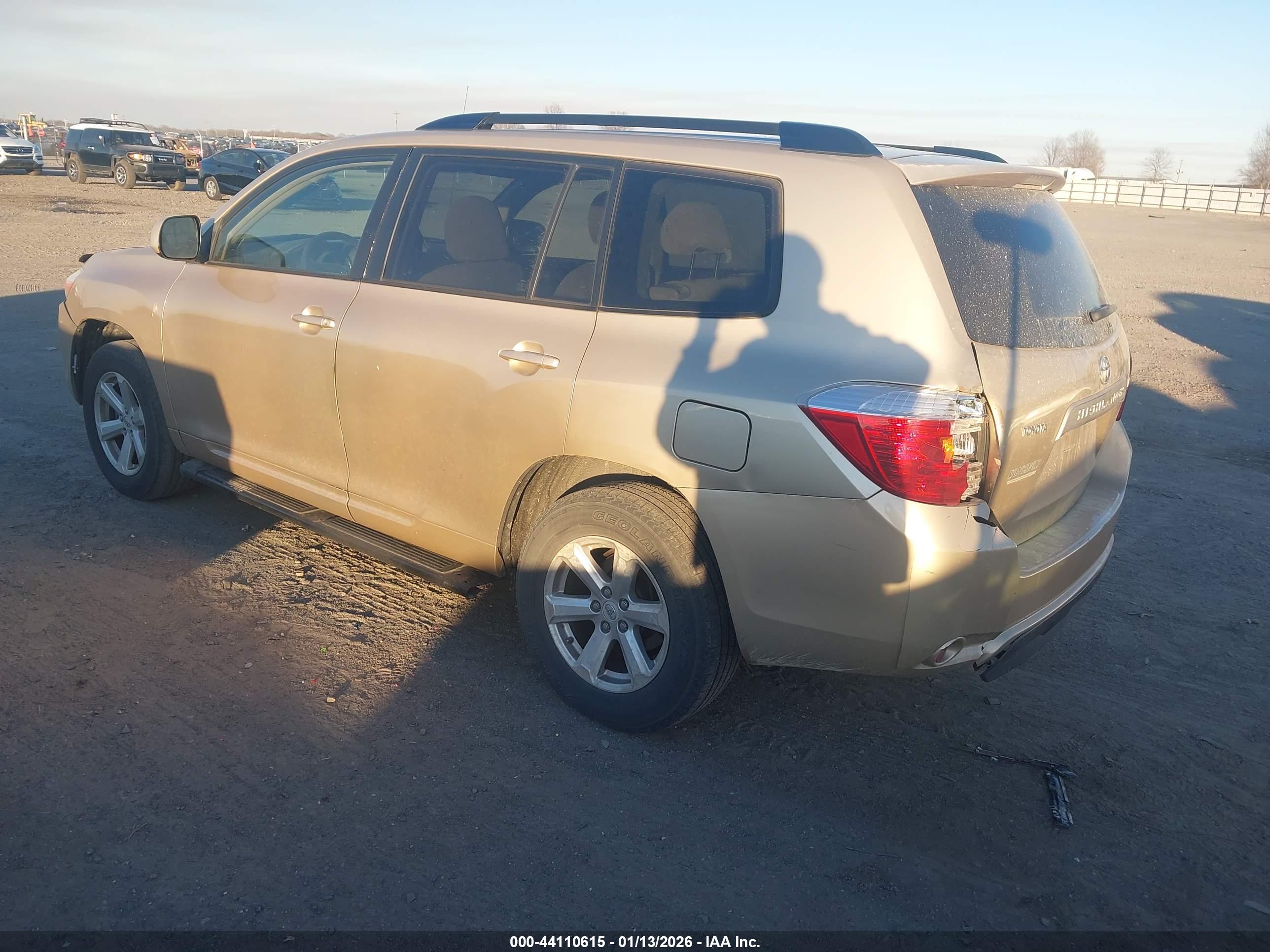 TOYOTA HIGHLANDER image 3