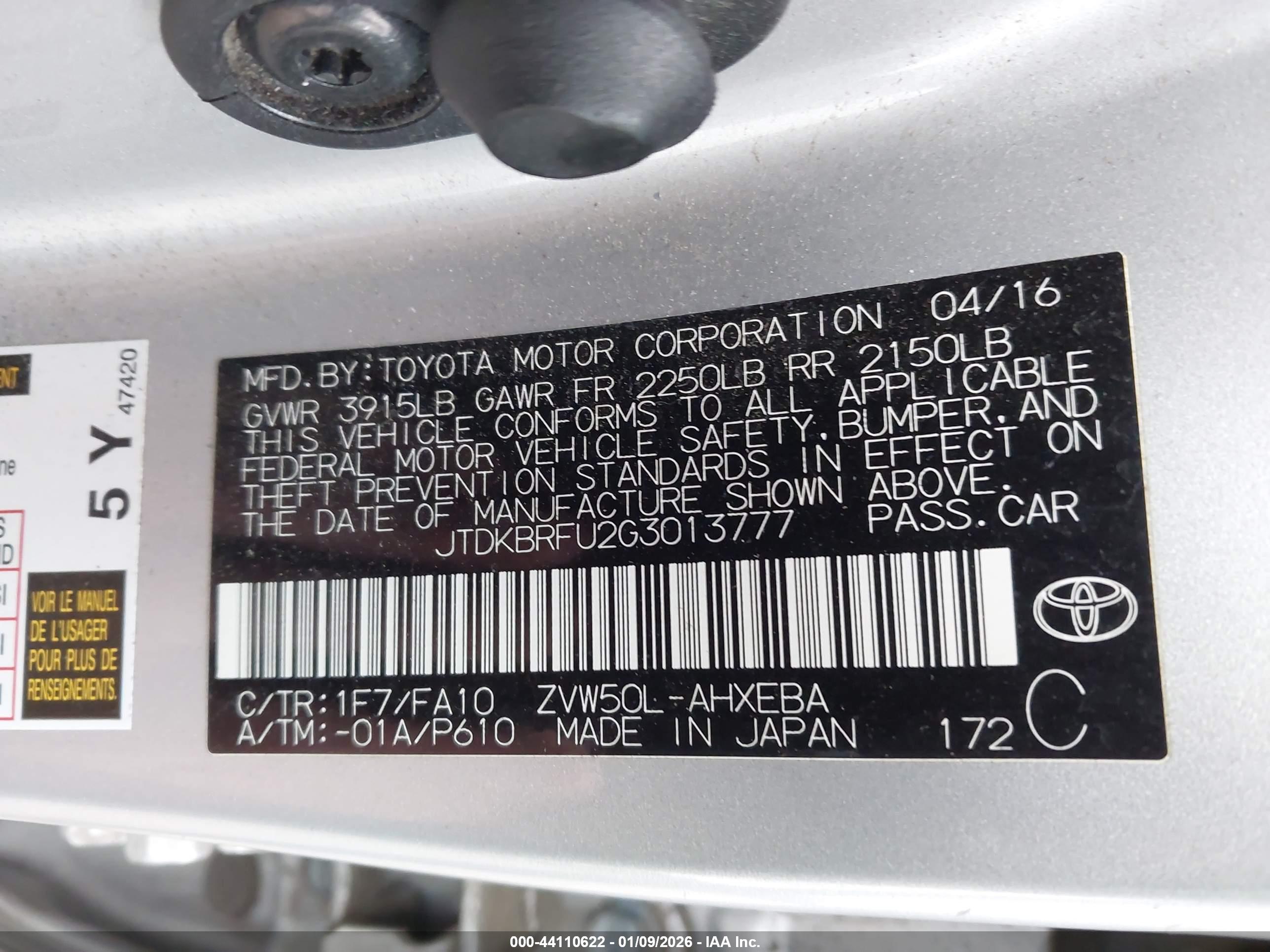 TOYOTA PRIUS image 9