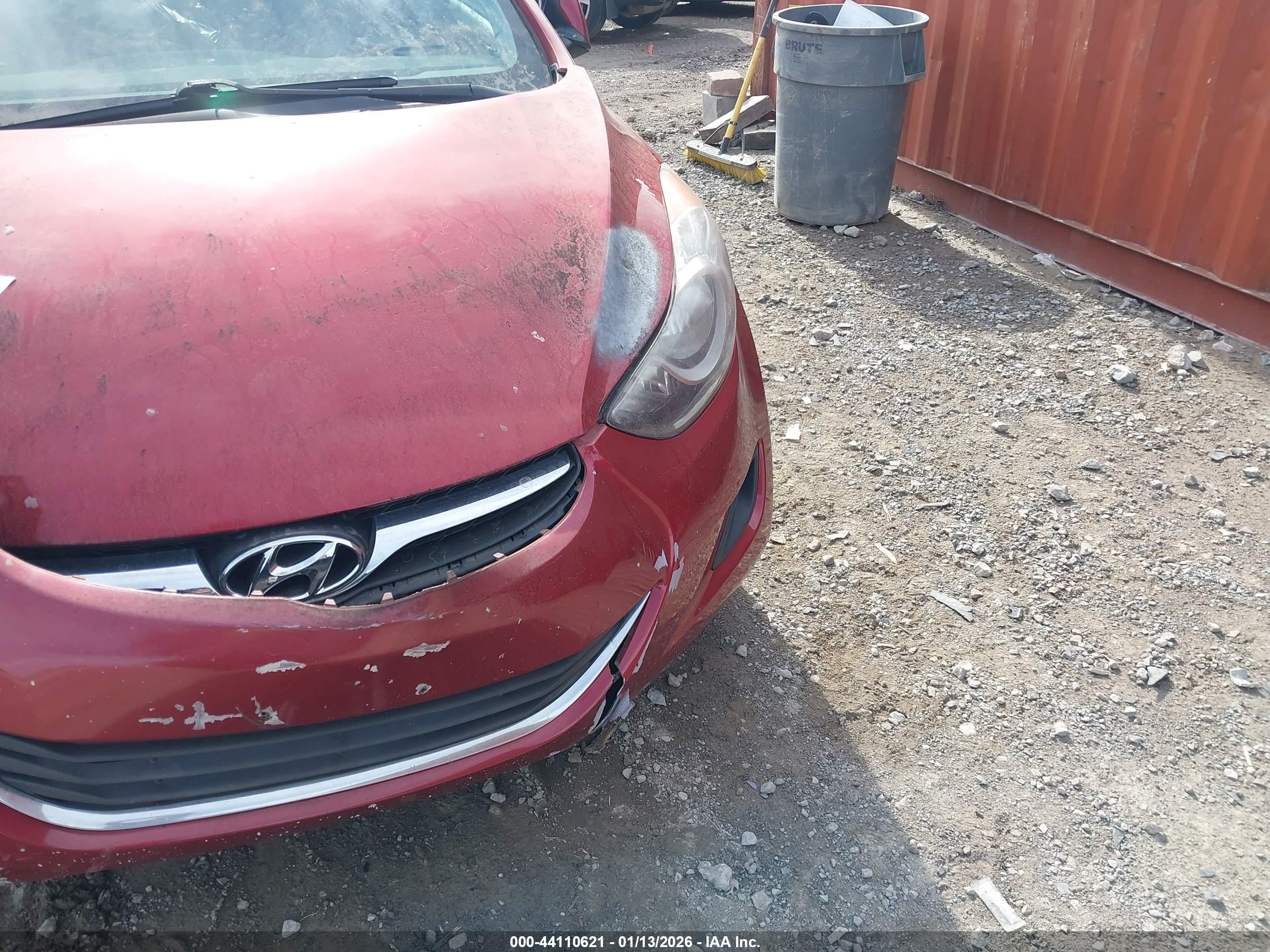 HYUNDAI ELANTRA image 6
