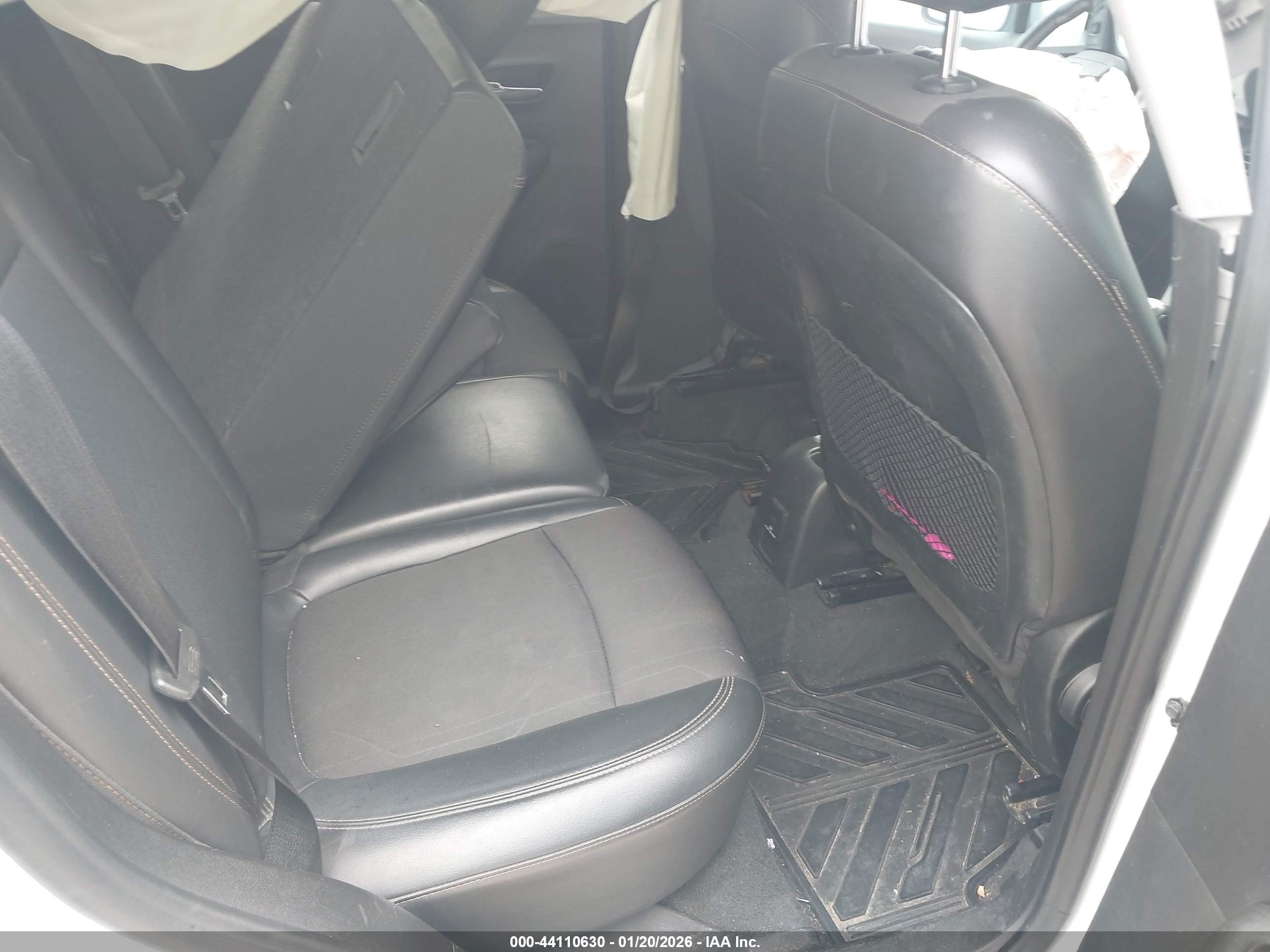 CHEVROLET TRAX image 8