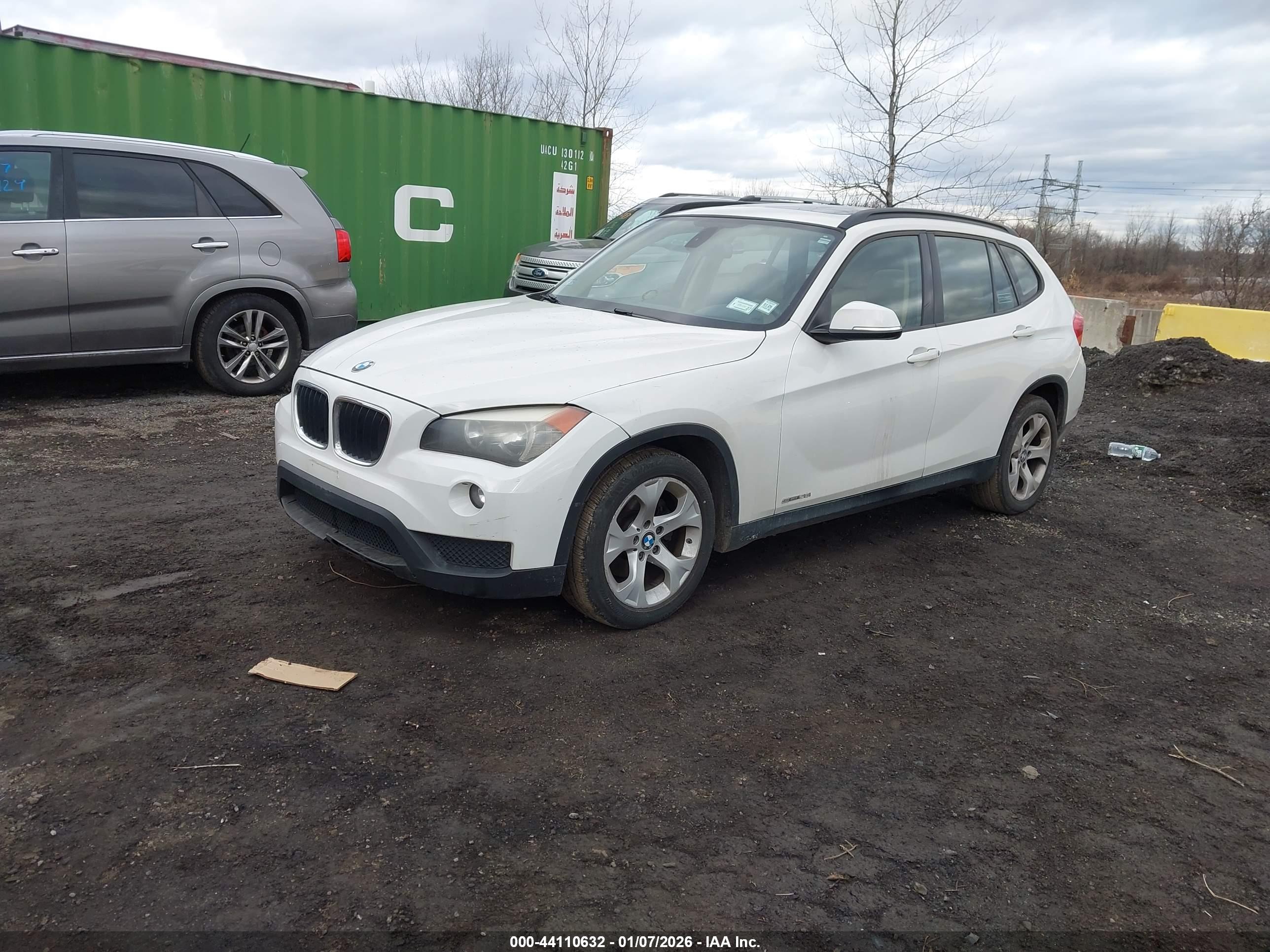 BMW X1 image 2