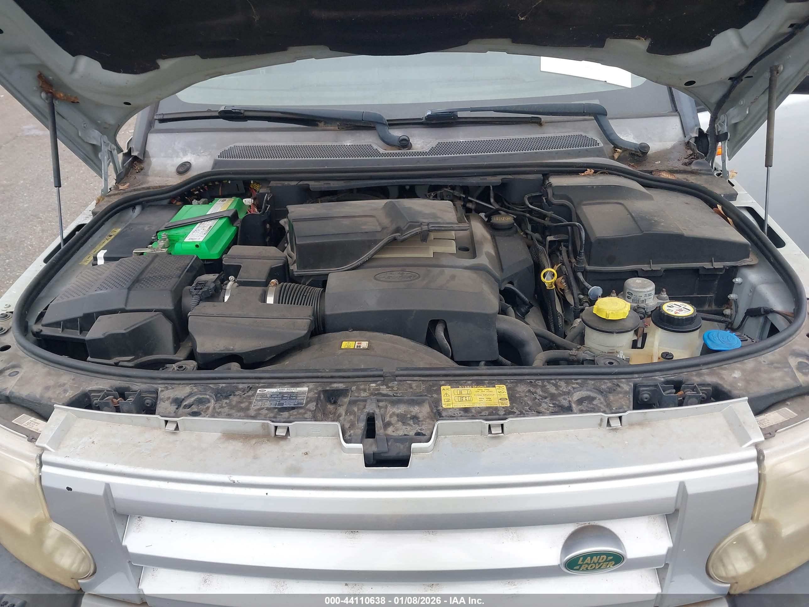 LAND ROVER image 10