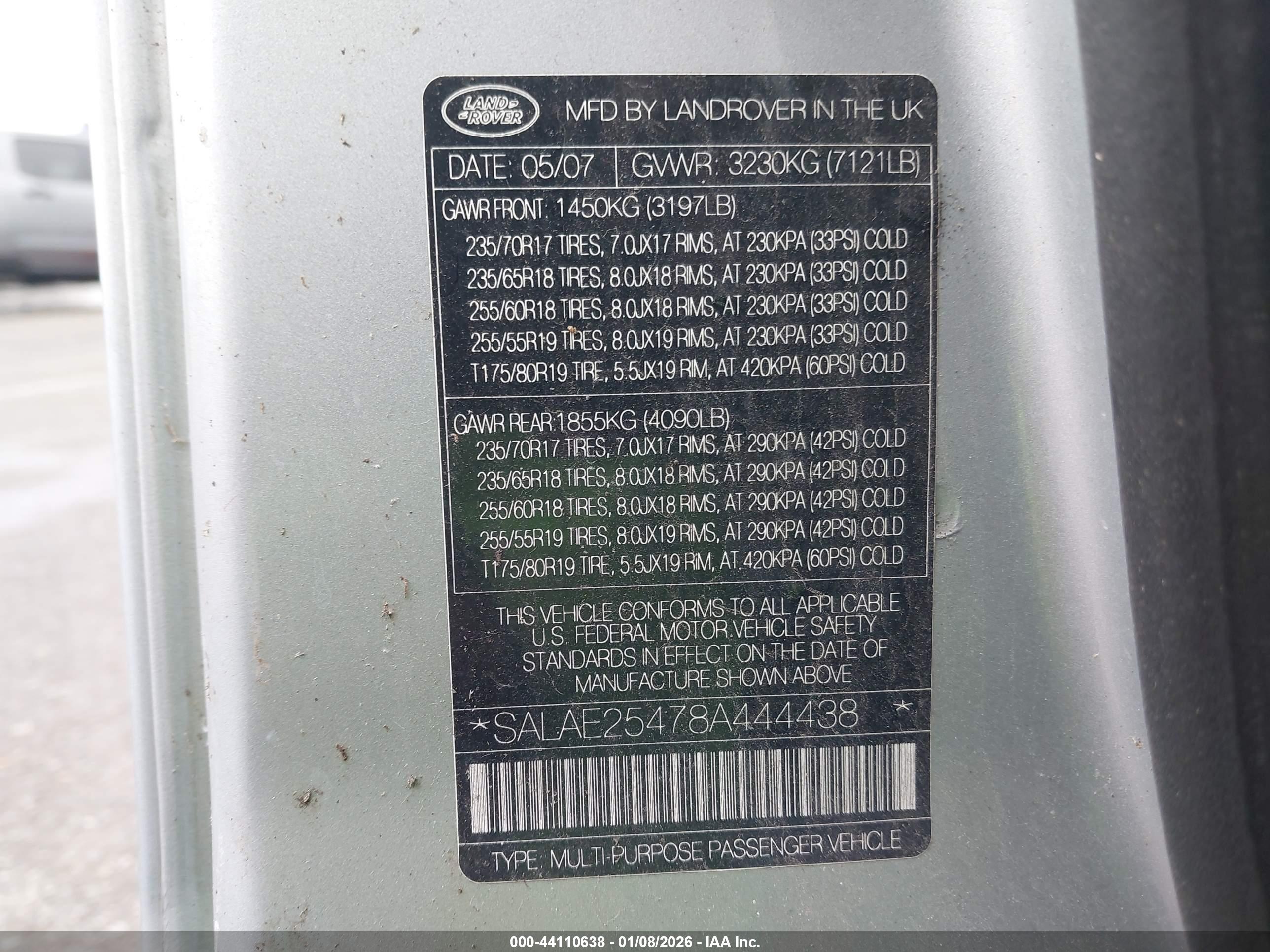 LAND ROVER image 9