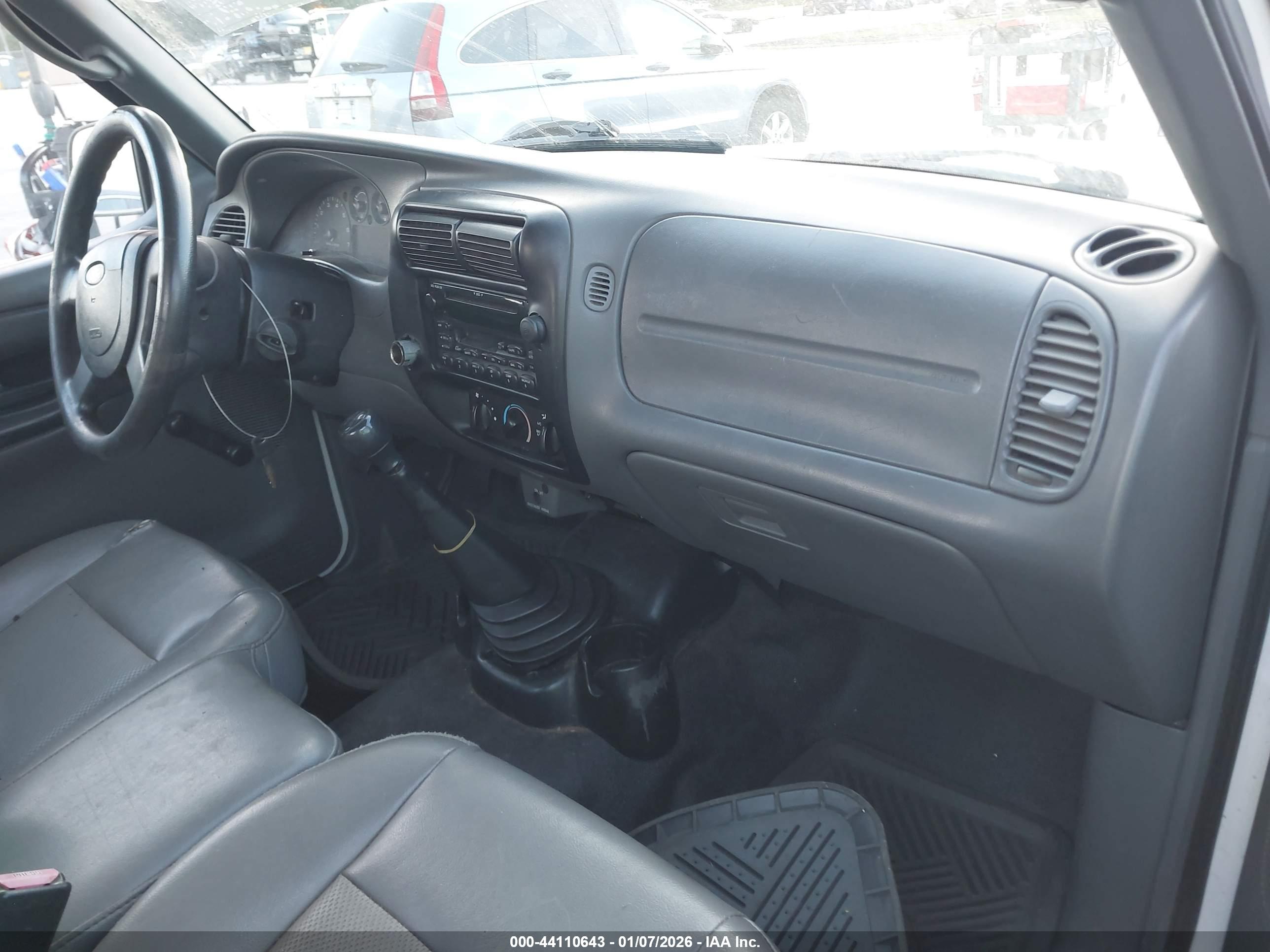 FORD RANGER image 5