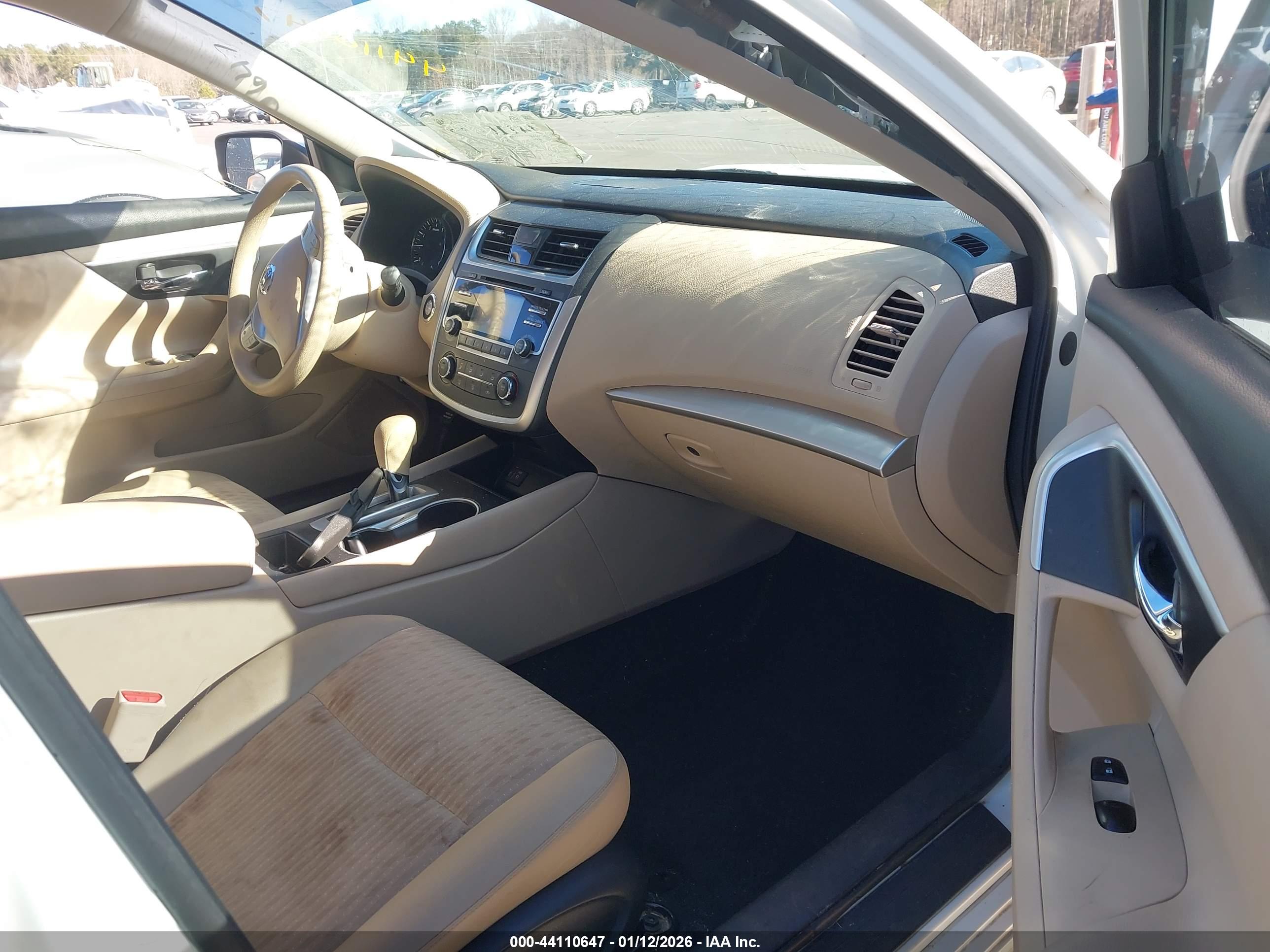 NISSAN ALTIMA image 5