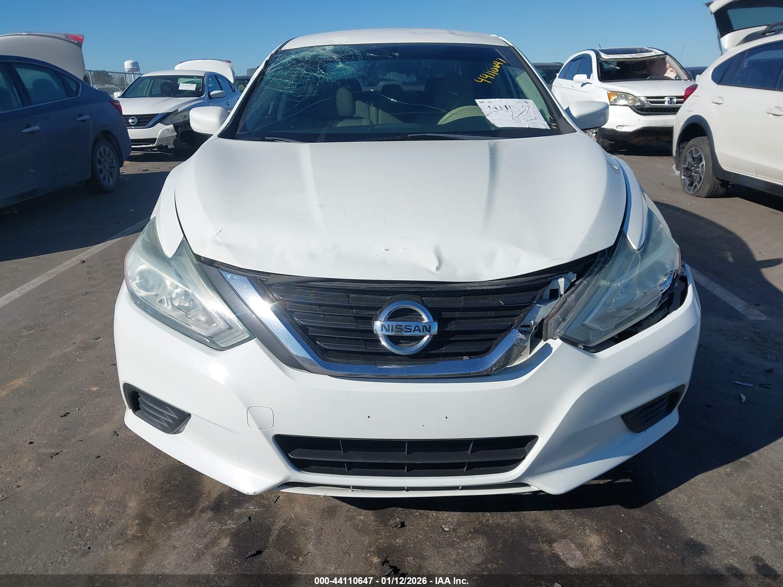 NISSAN ALTIMA image 6