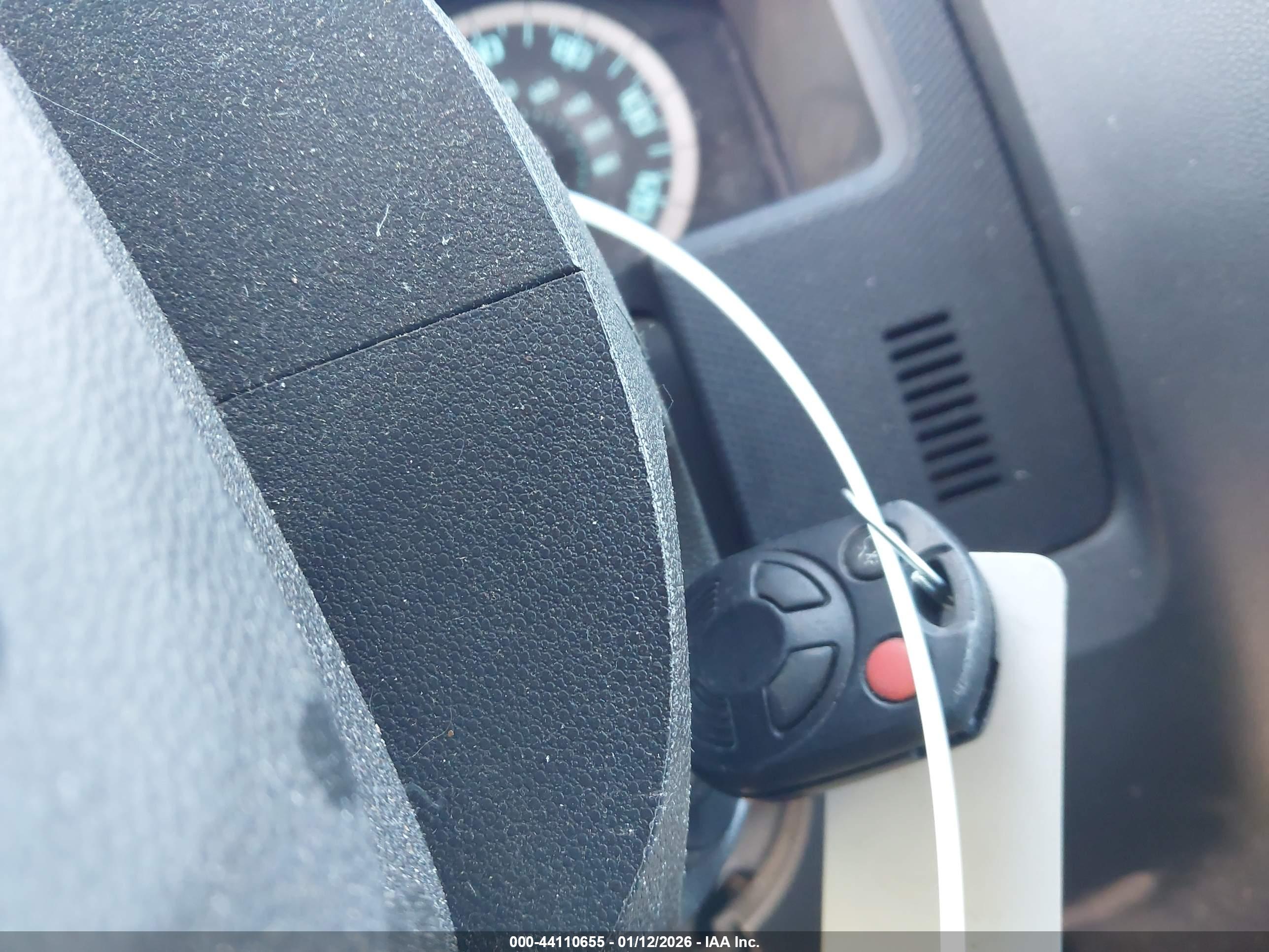 FORD ESCAPE image 11