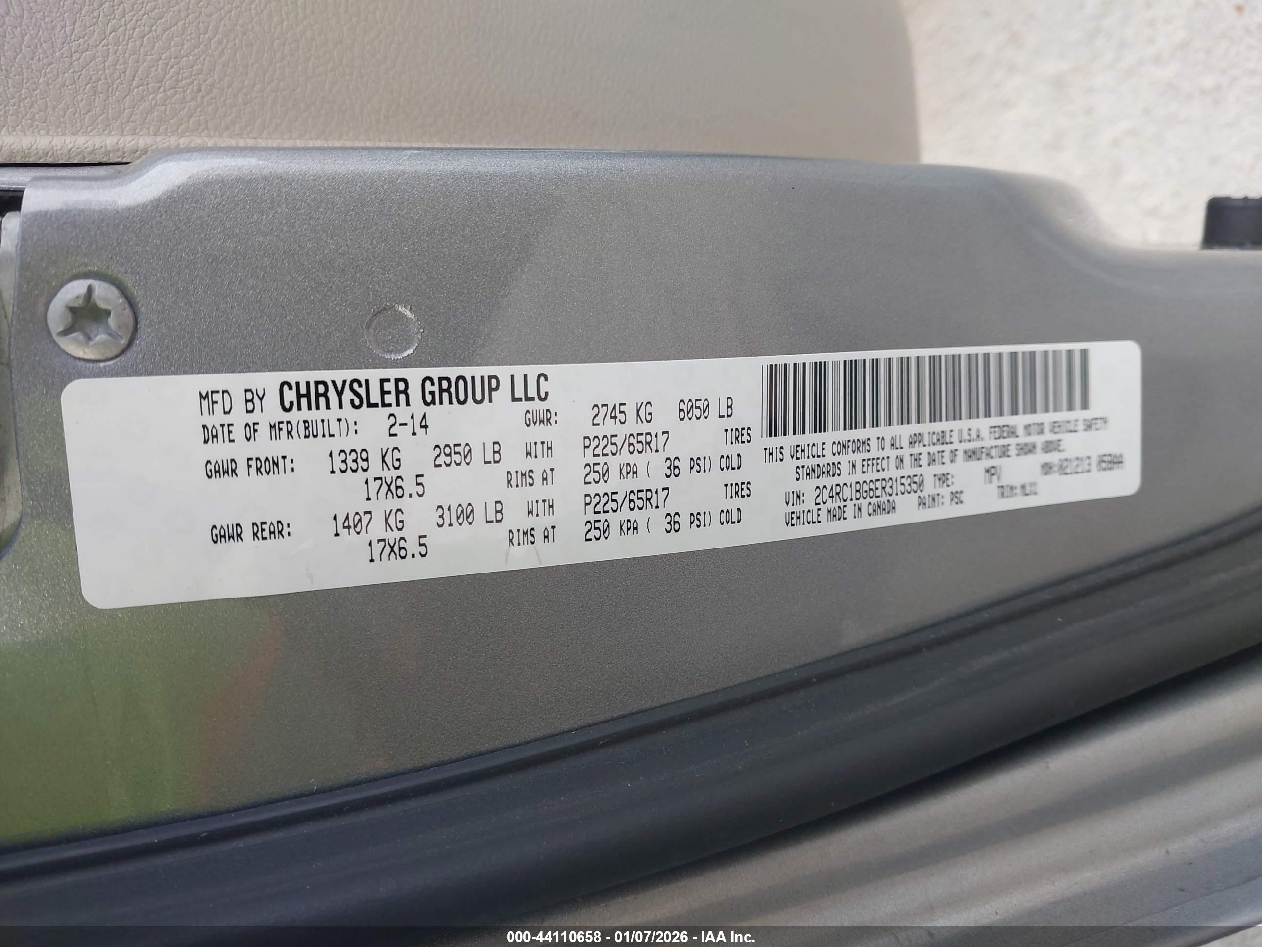 CHRYSLER TOWN image 9