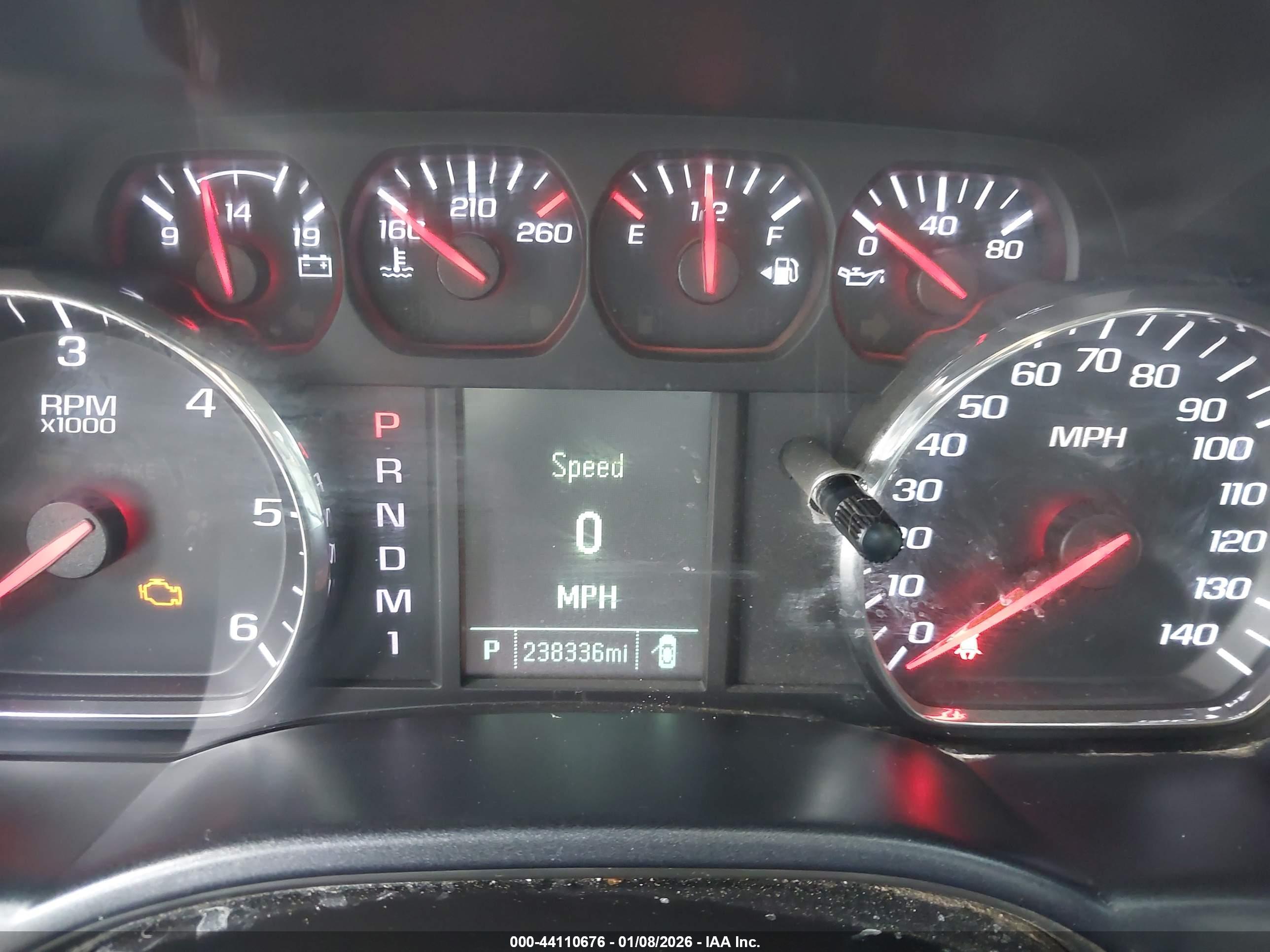 CHEVROLET SILVERADO image 7