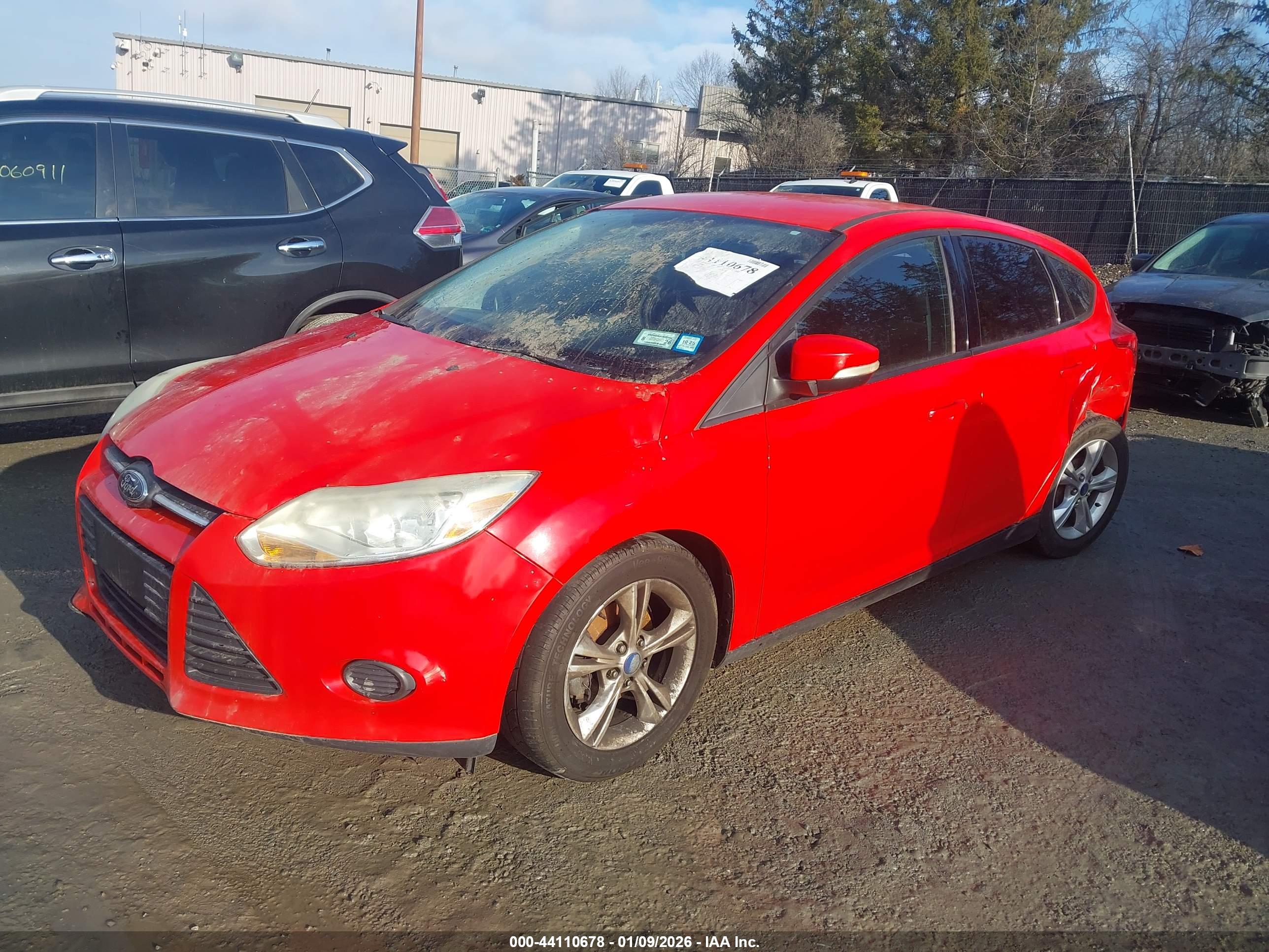 FORD FOCUS image 2