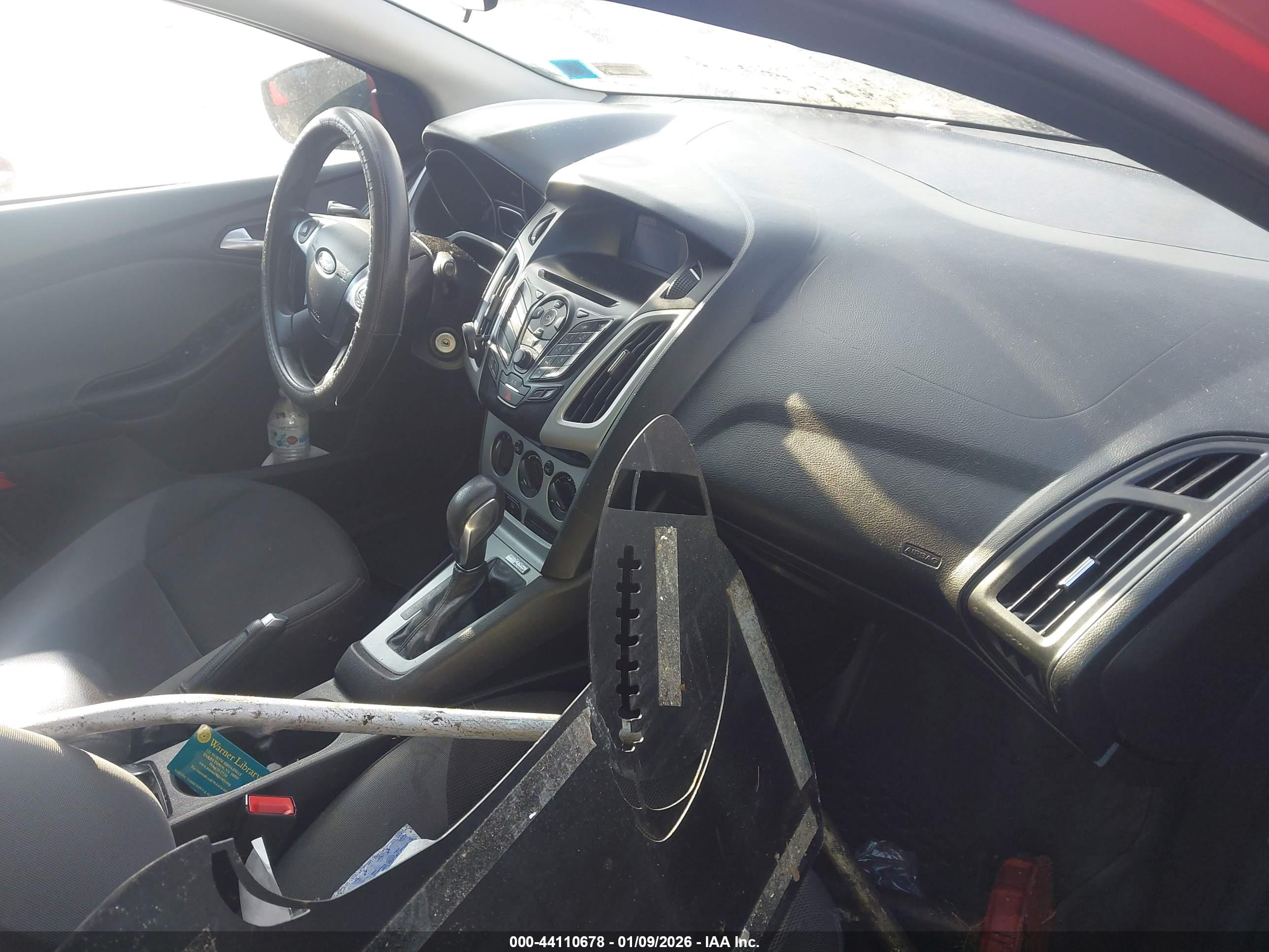 FORD FOCUS image 5