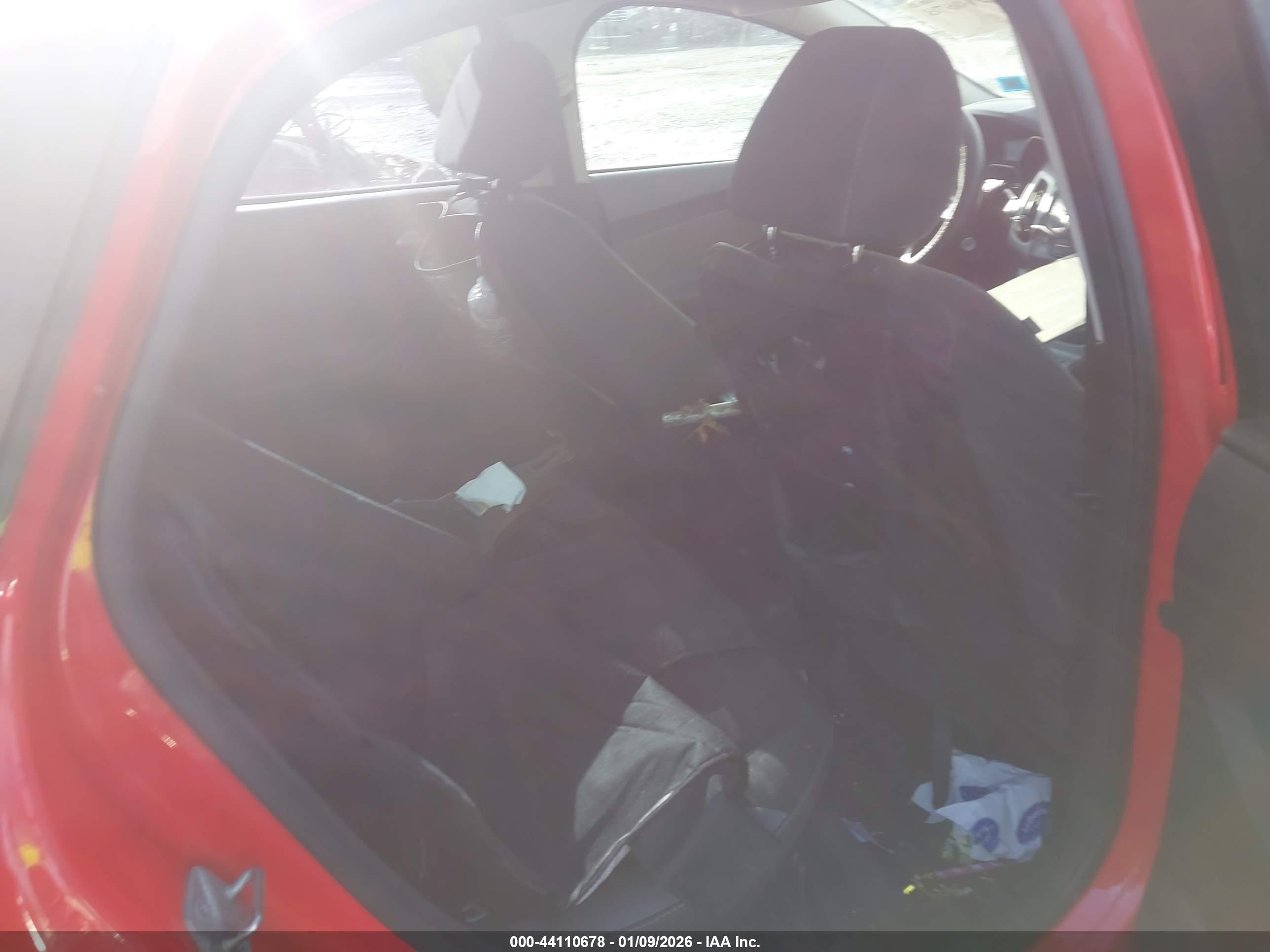FORD FOCUS image 8